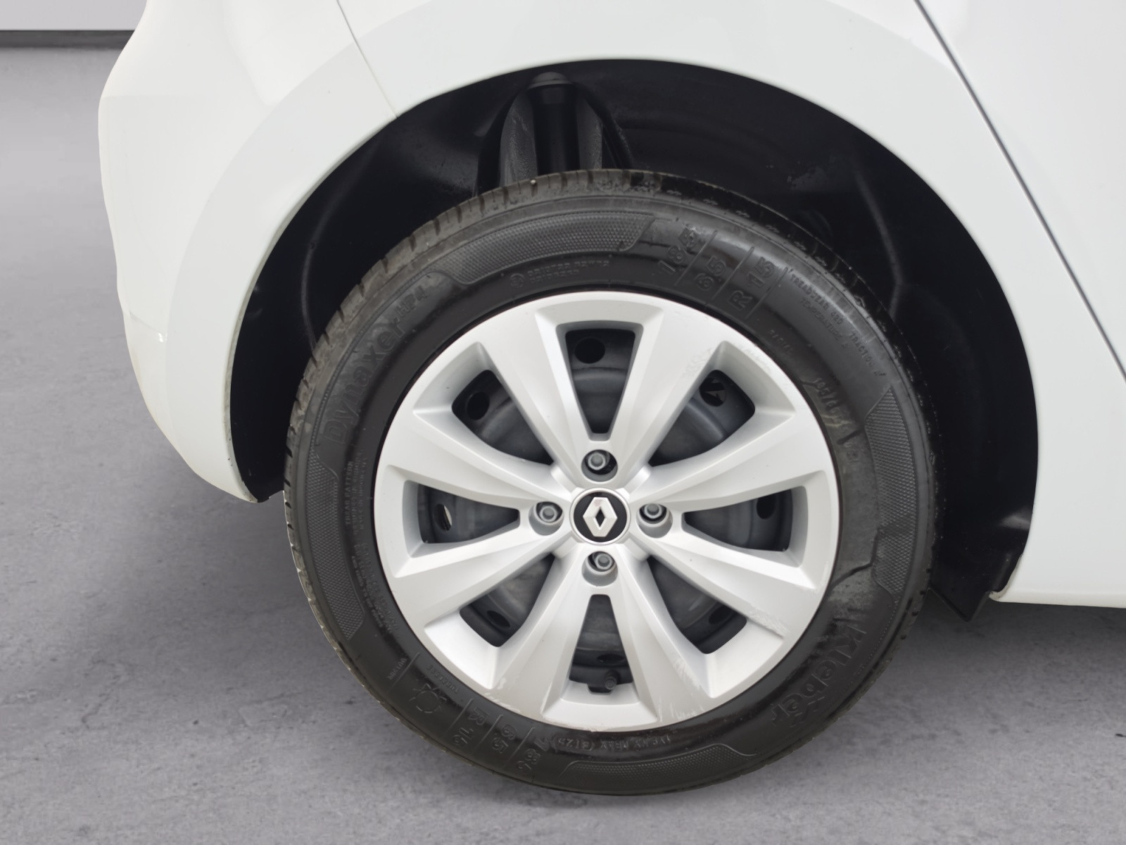Vente en ligne Renault Clio 5 Clio SCe 65 au prix de 12 880 €