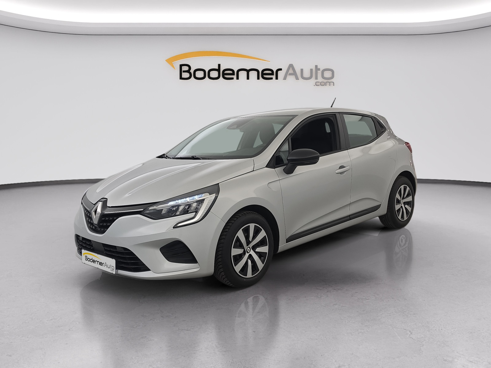 Renault Clio 5 Clio TCe 90 occasion de 2023 en vente à Vannes