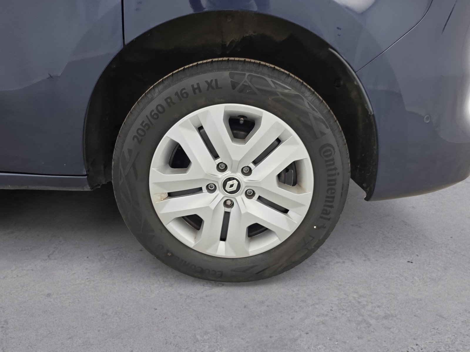 Vente en ligne Renault Kangoo  Blue dCi 95 au prix de 22 790 €