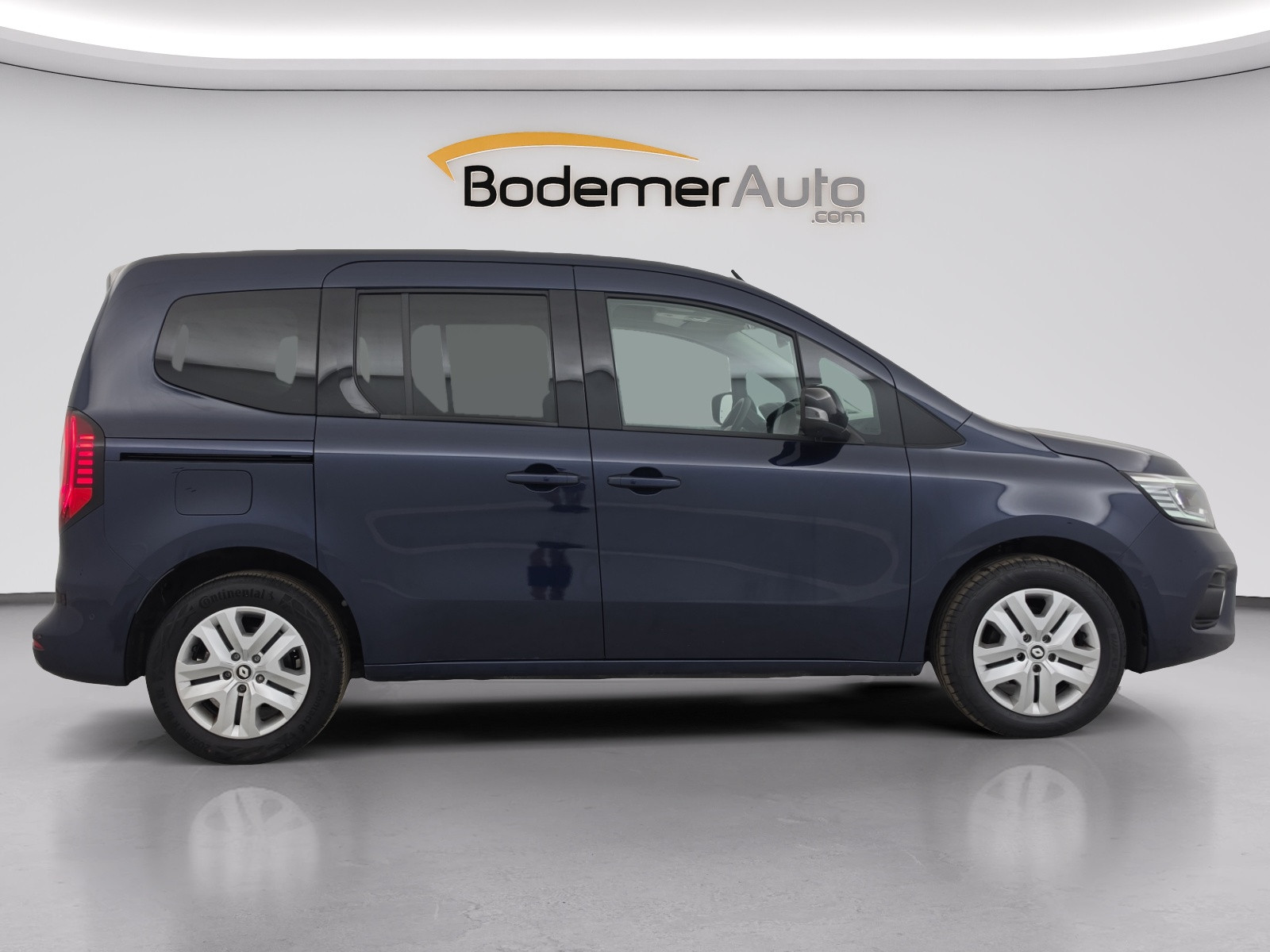Vente en ligne Renault Kangoo  Blue dCi 95 au prix de 22 790 €