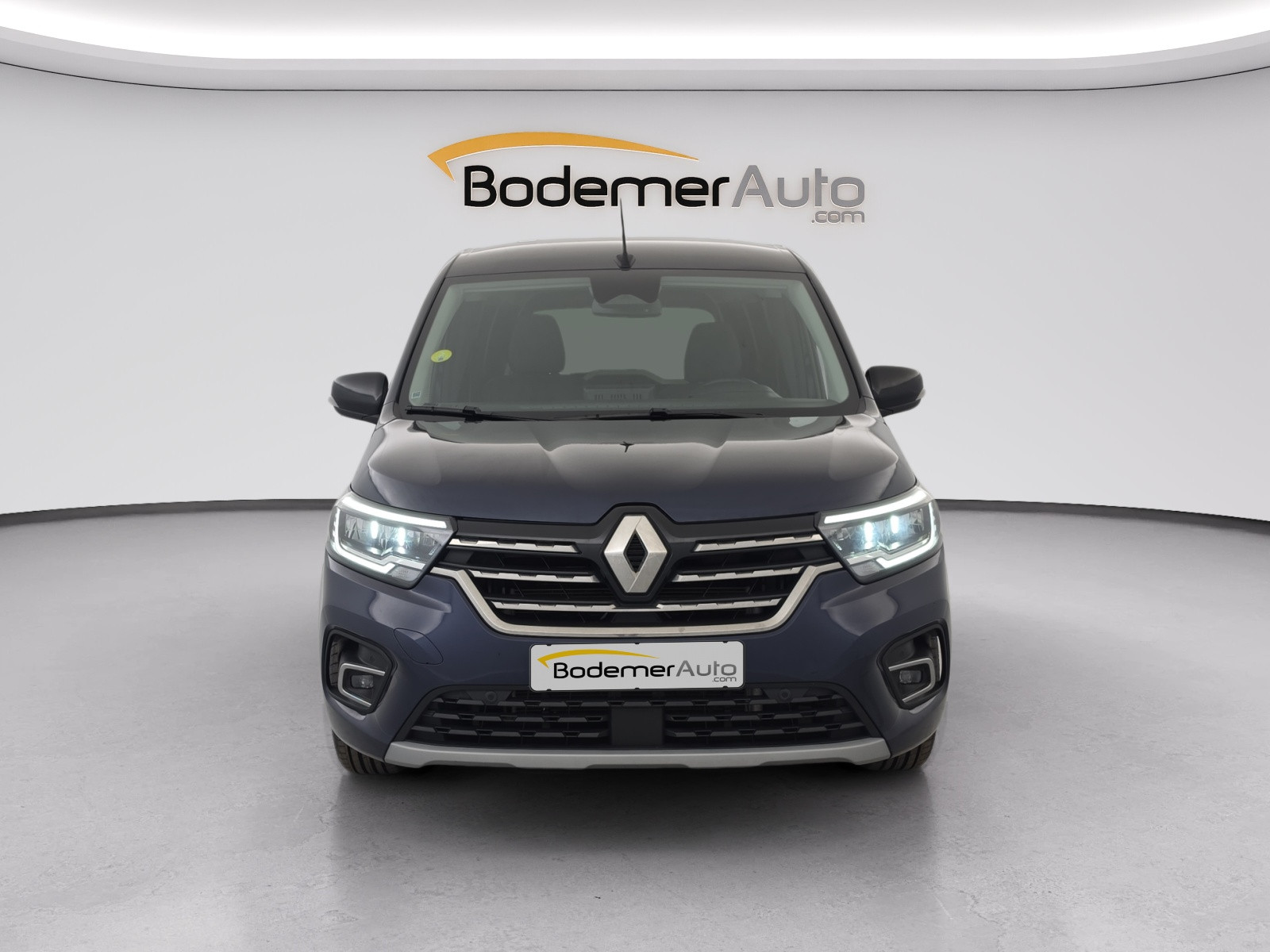 Vente en ligne Renault Kangoo  Blue dCi 95 au prix de 22 790 €