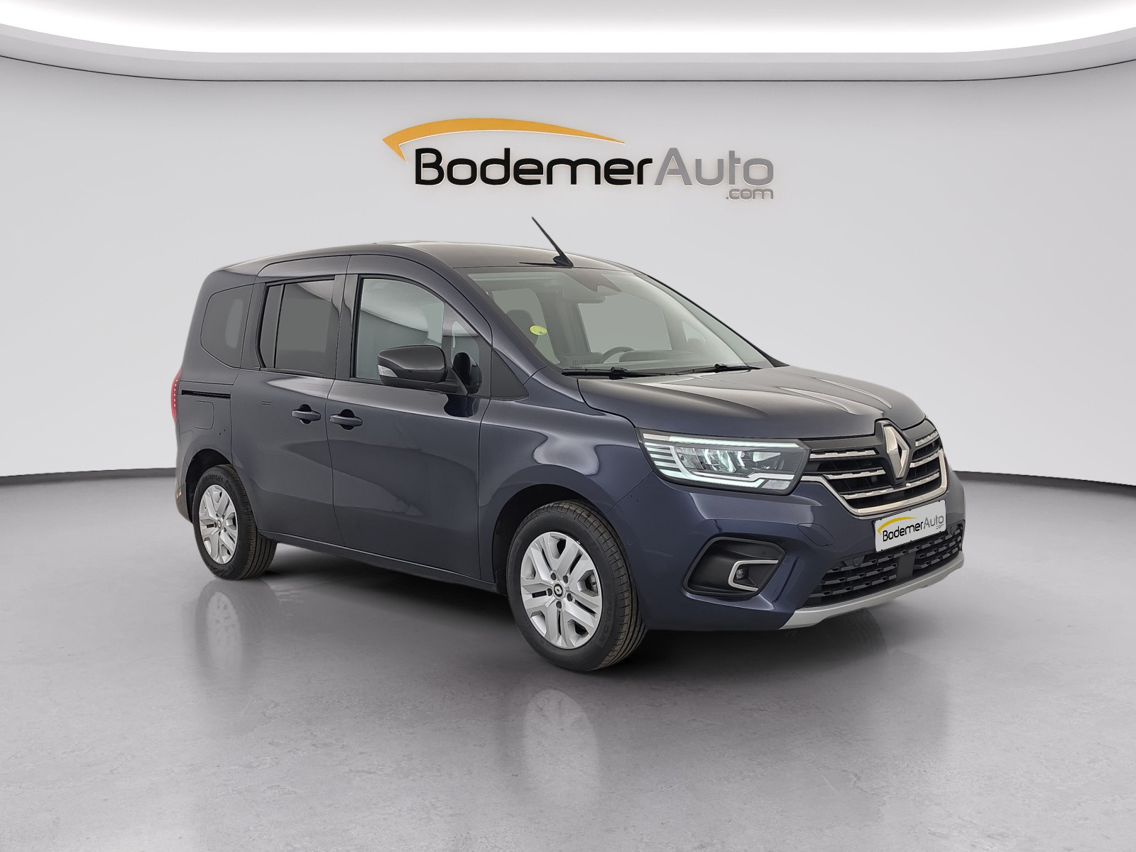 Vente en ligne Renault Kangoo  Blue dCi 95 au prix de 22 790 €