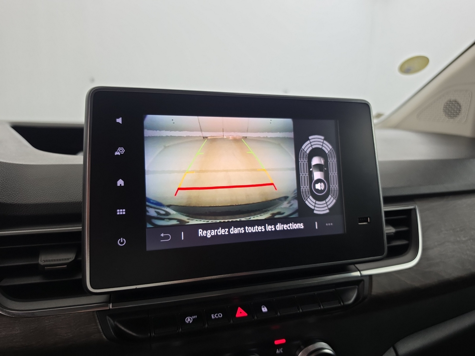 Vente en ligne Renault Kangoo  Blue dCi 95 au prix de 22 790 €