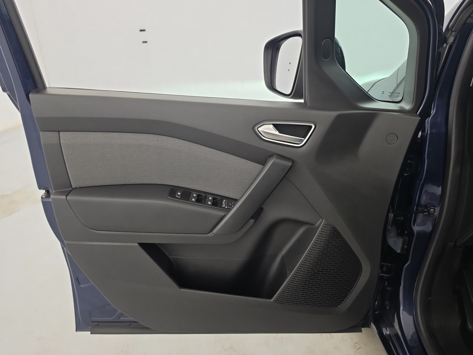 Vente en ligne Renault Kangoo  Blue dCi 95 au prix de 22 790 €