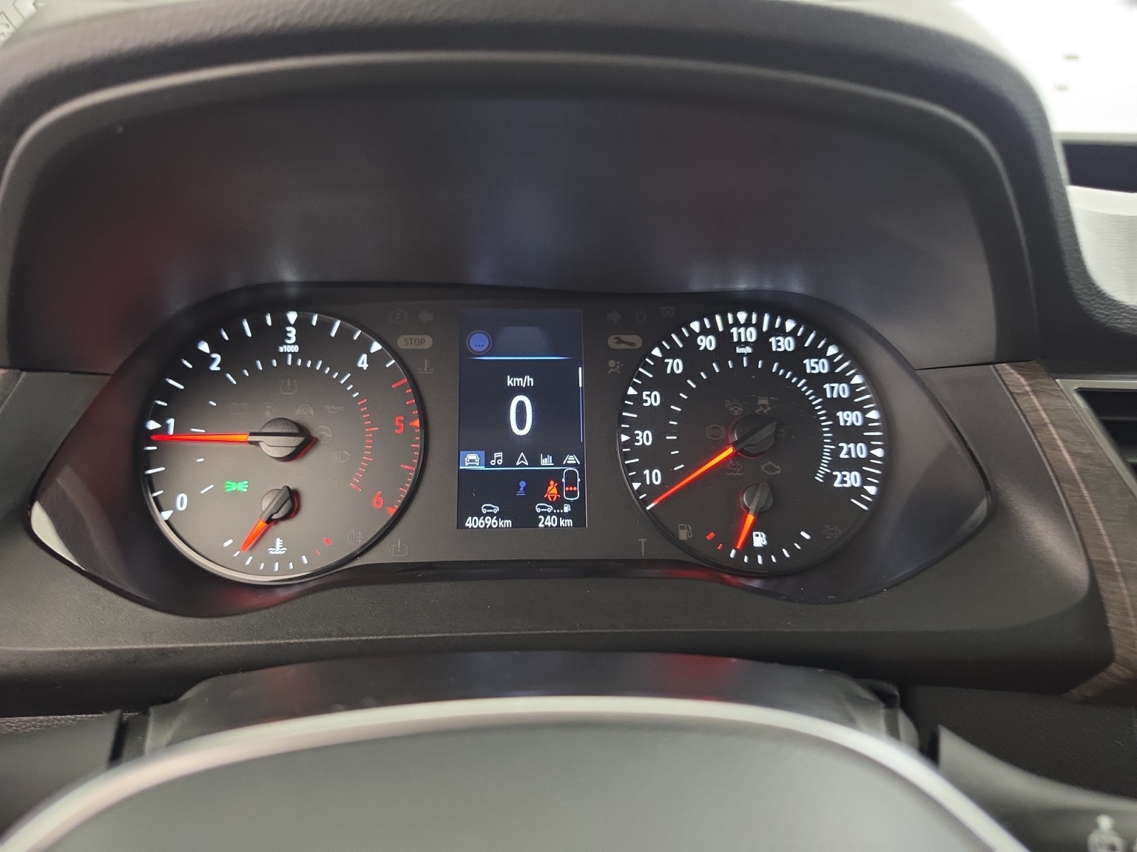 Vente en ligne Renault Kangoo  Blue dCi 95 au prix de 22 790 €