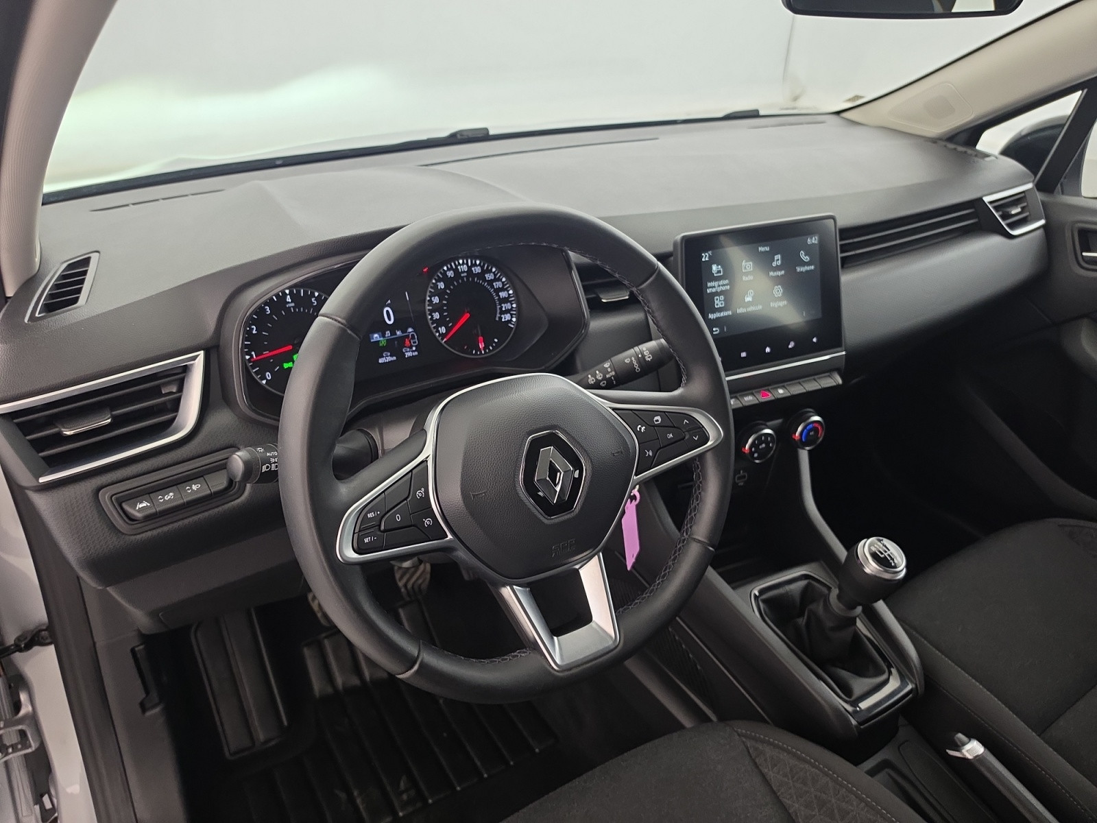 Vente en ligne Renault Clio 5 Clio TCe 90 au prix de 13 490 €