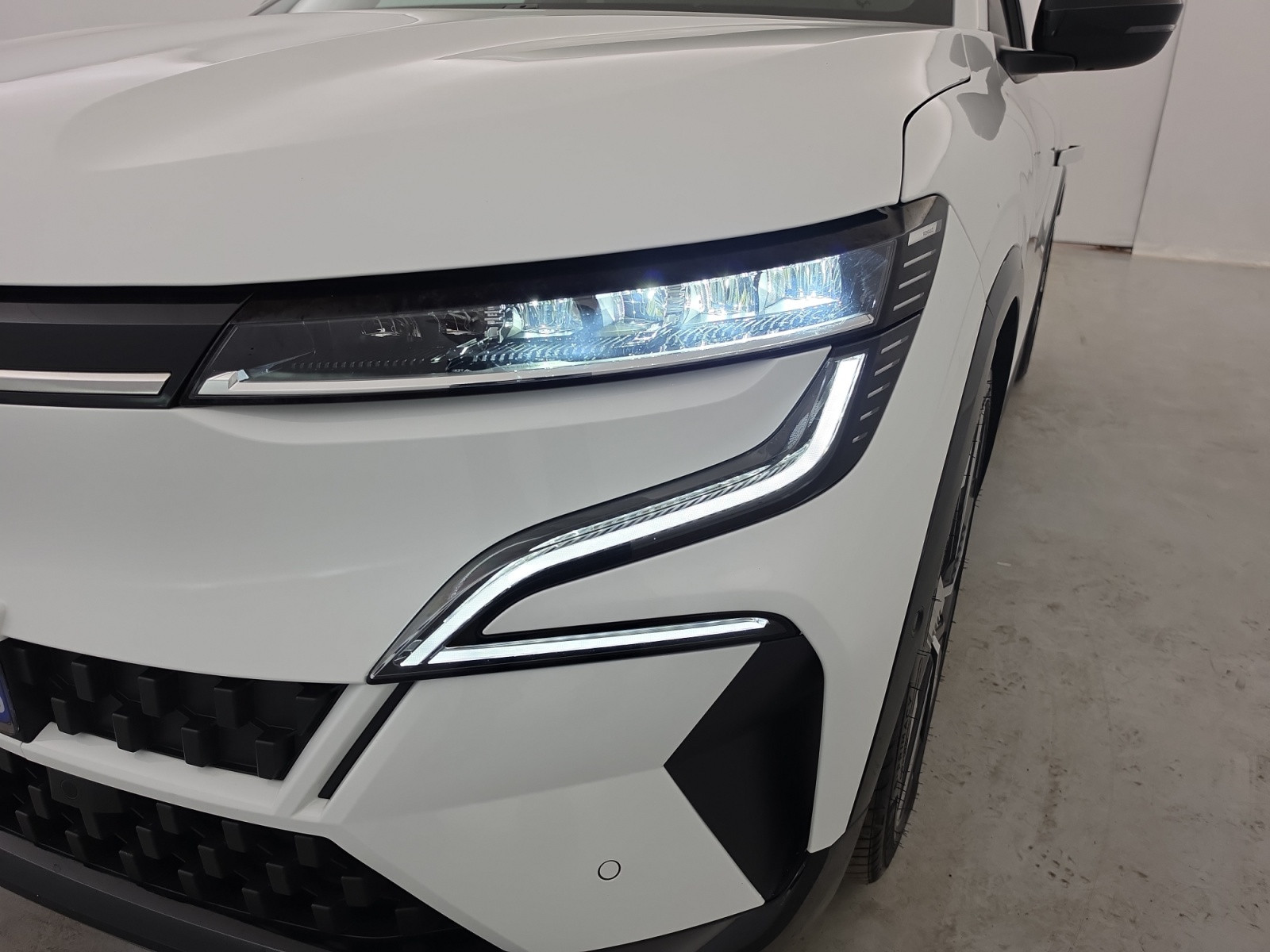 Vente en ligne Renault Megane E-Tech  EV60 220 ch super charge au prix de 24 890 €