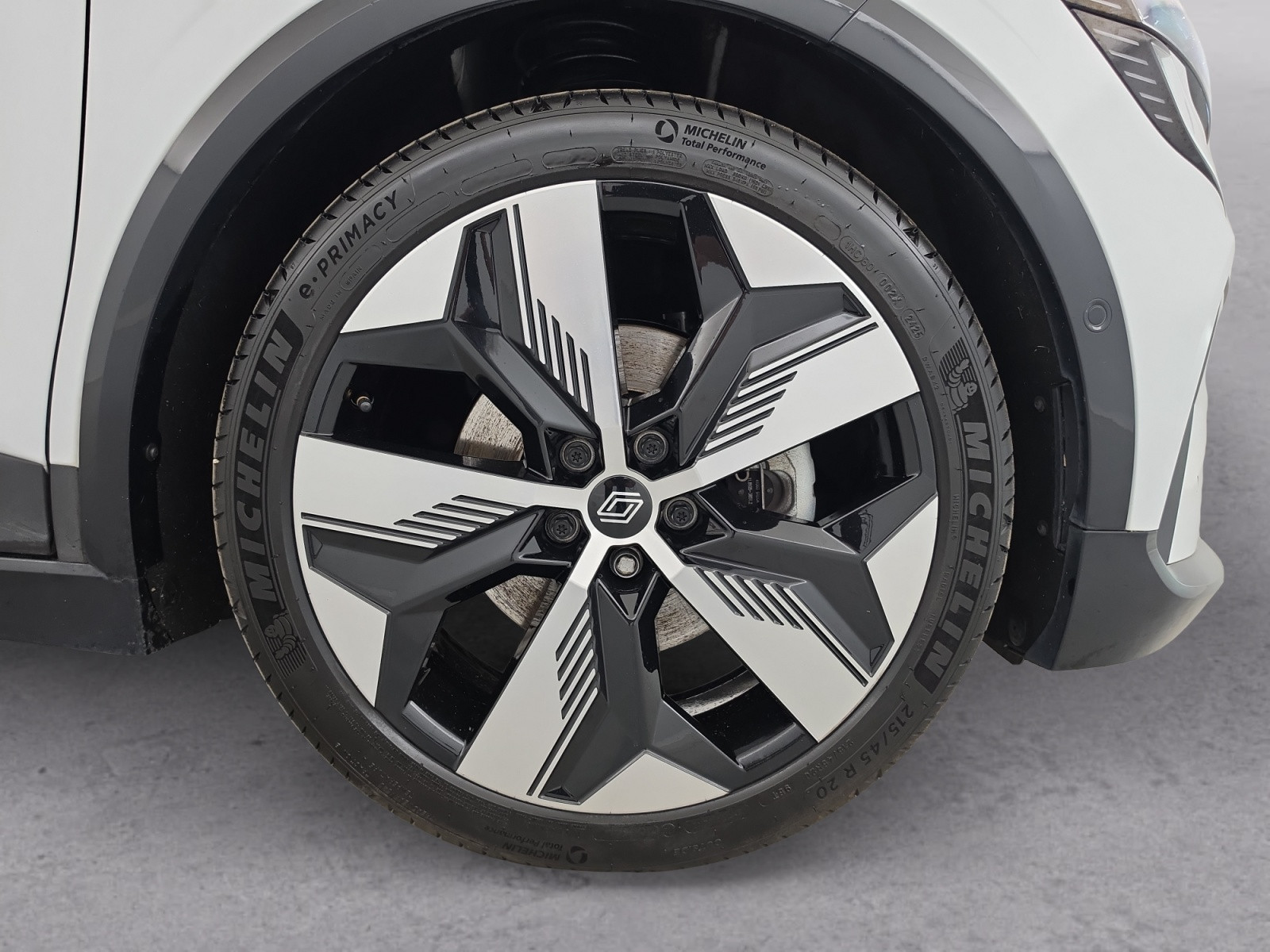 Vente en ligne Renault Megane E-Tech  EV60 220 ch super charge au prix de 24 890 €