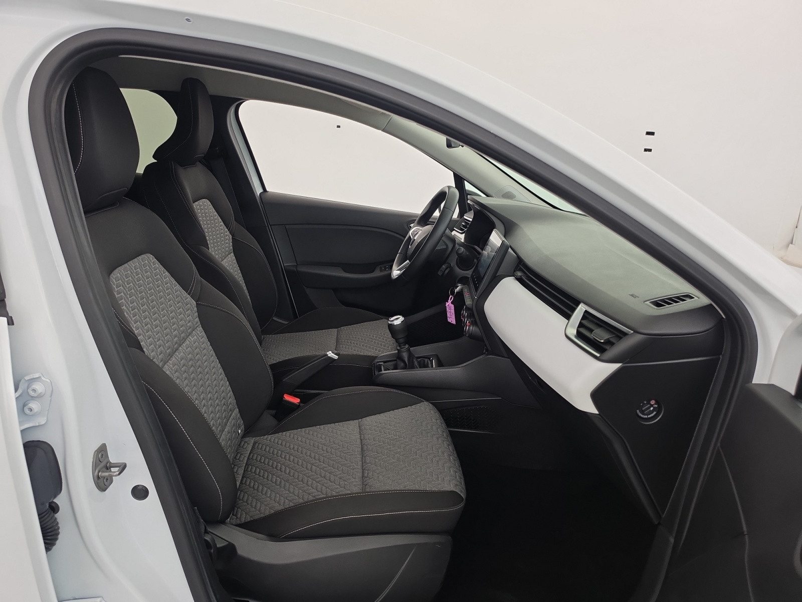Vente en ligne Renault Clio 5 Clio TCe 100 GPL au prix de 14 190 €