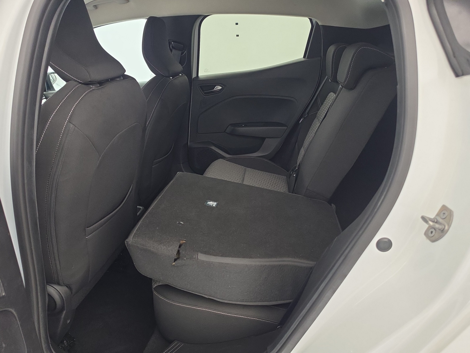 Vente en ligne Renault Clio 5 Clio TCe 100 GPL au prix de 14 190 €