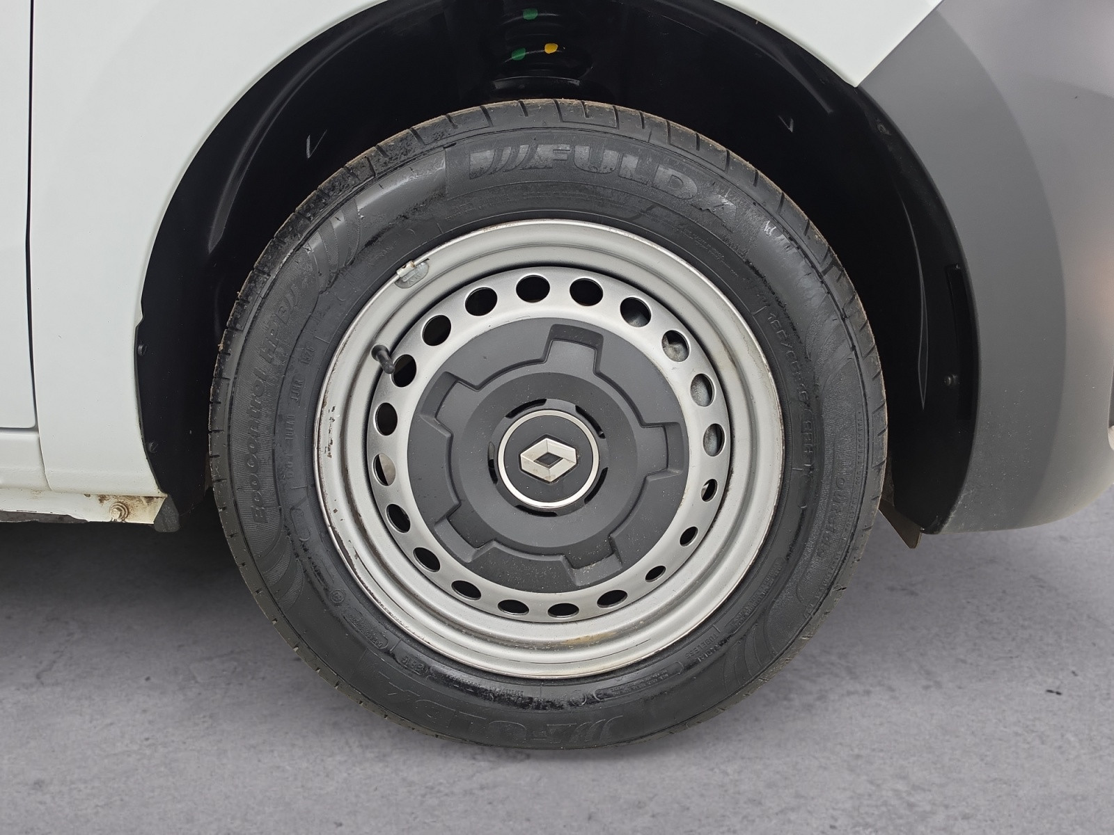 Vente en ligne Renault Express Van  BLUE DCI 95 - 22 au prix de 14 270 €