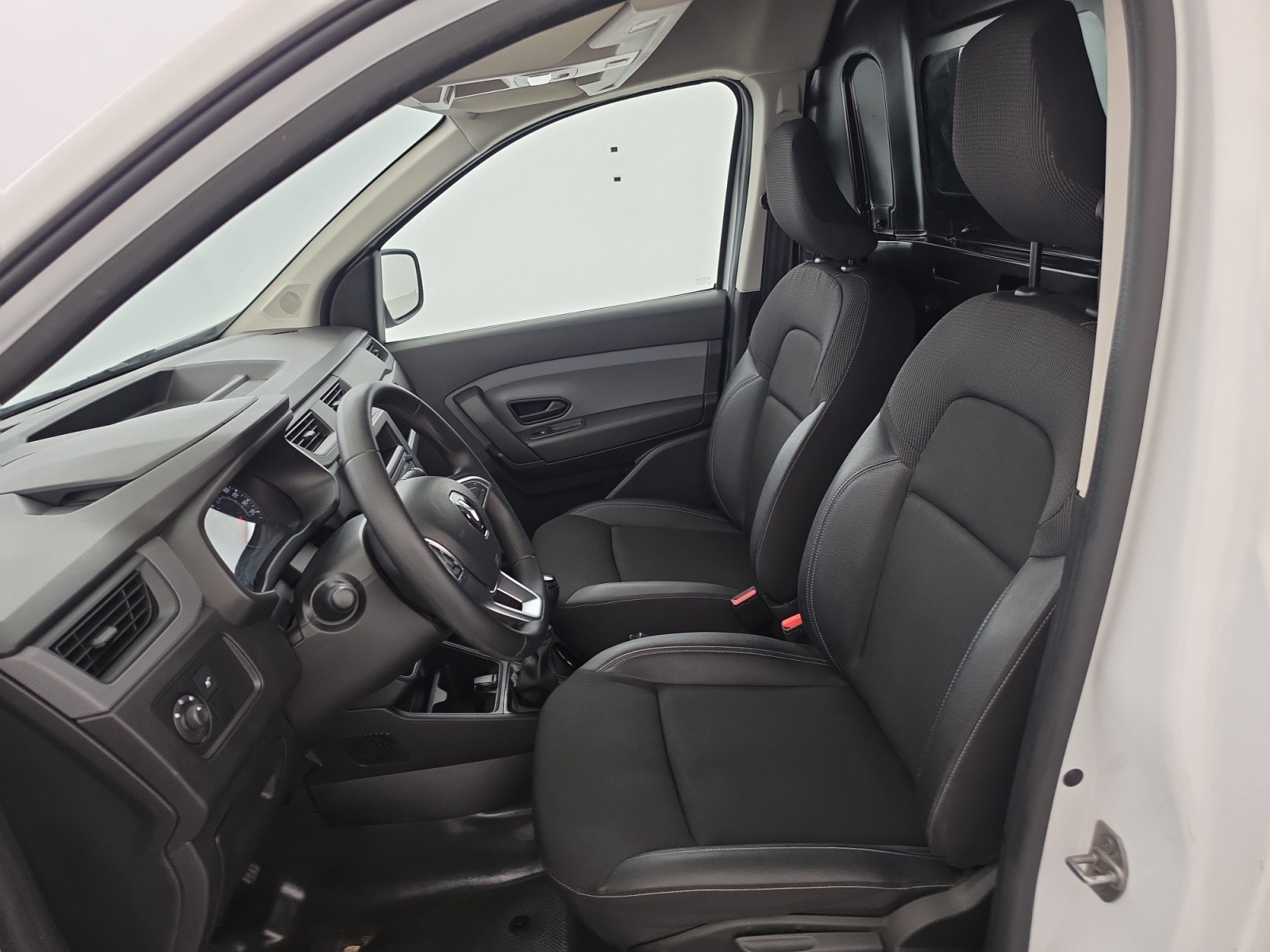 Vente en ligne Renault Express Van  BLUE DCI 95 - 22 au prix de 14 270 €