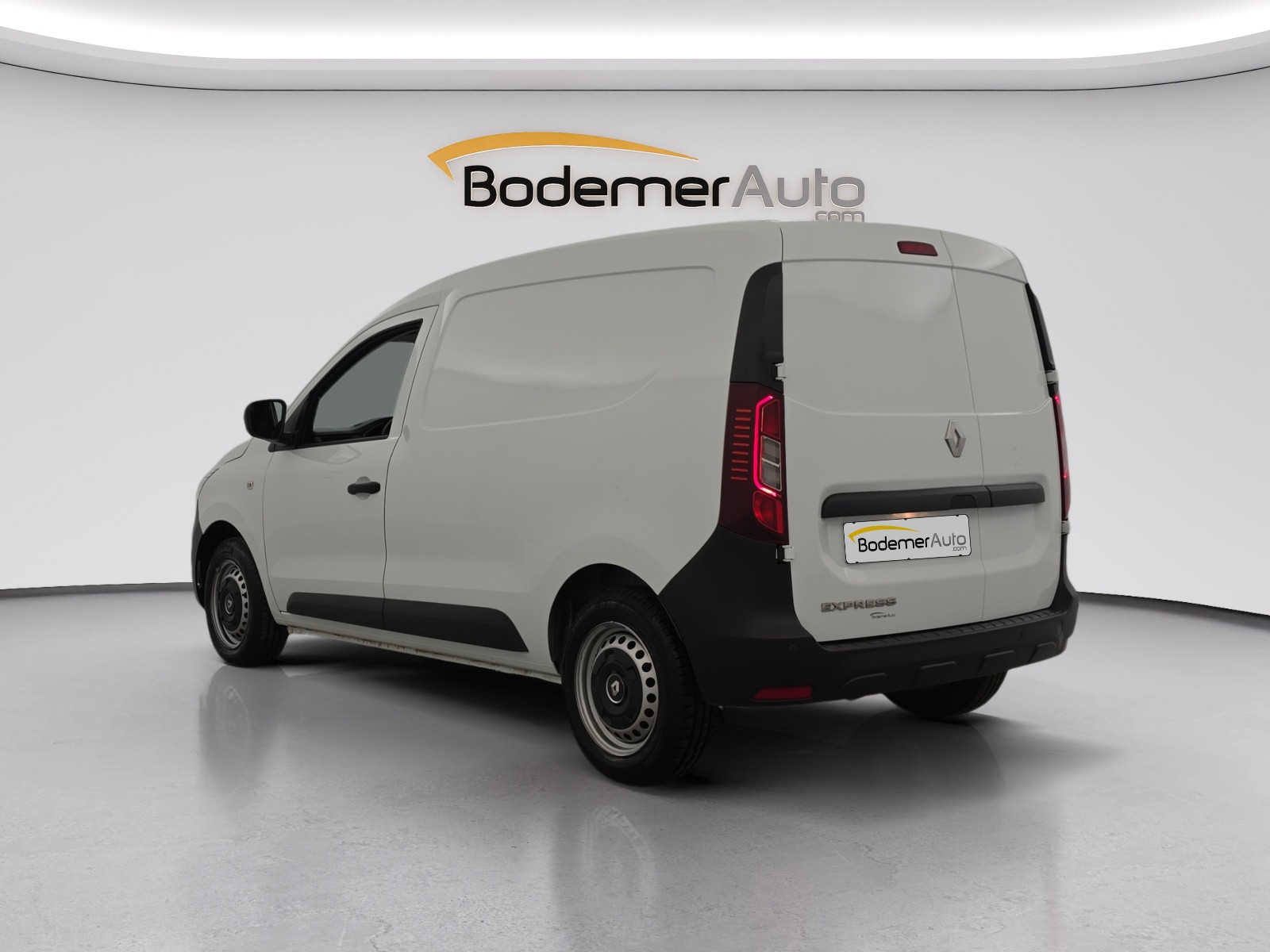 Vente en ligne Renault Express Van  BLUE DCI 95 - 22 au prix de 14 270 €