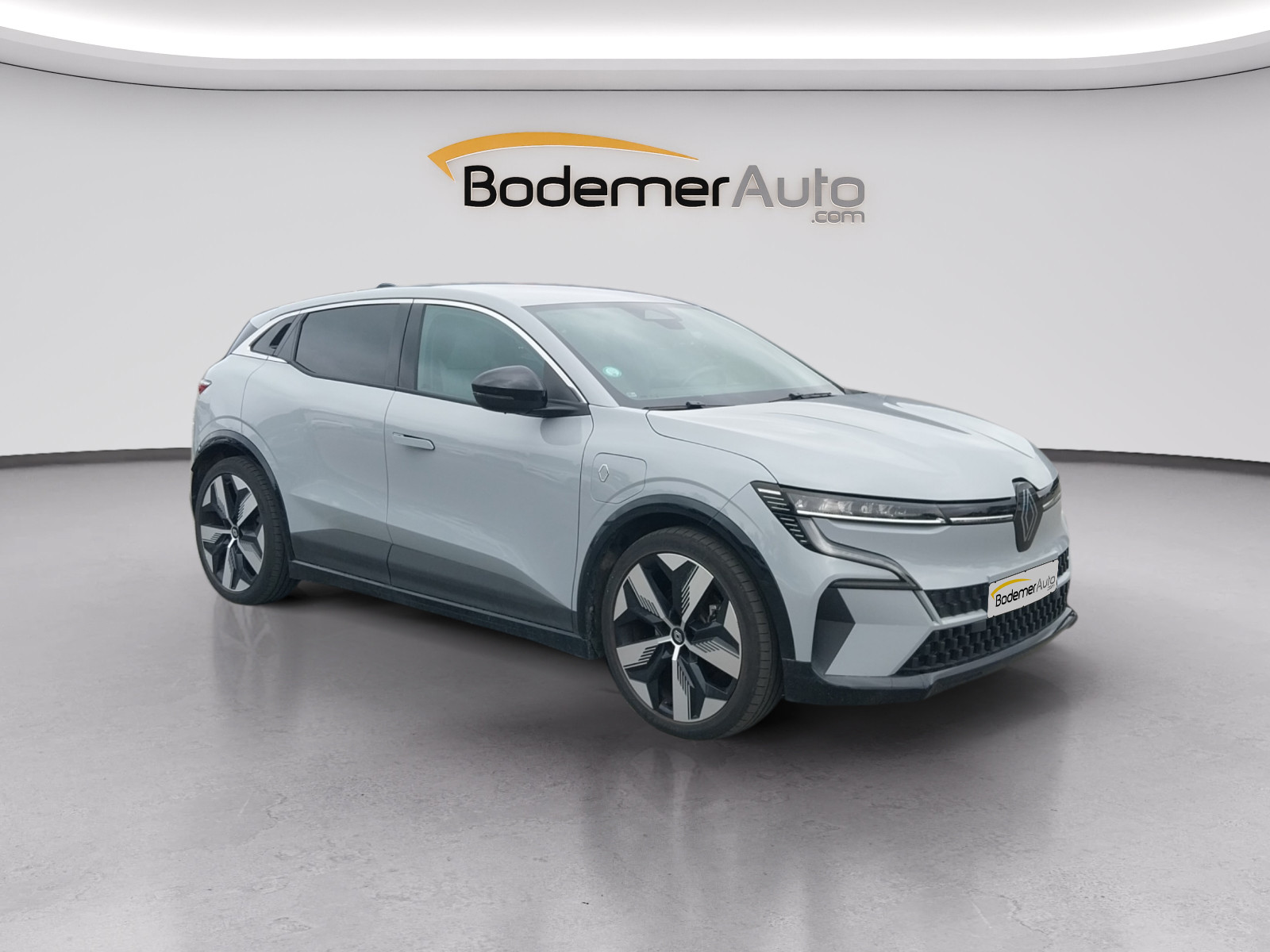Vente en ligne Renault Megane E-Tech  EV60 220 ch super charge au prix de 25 990 €