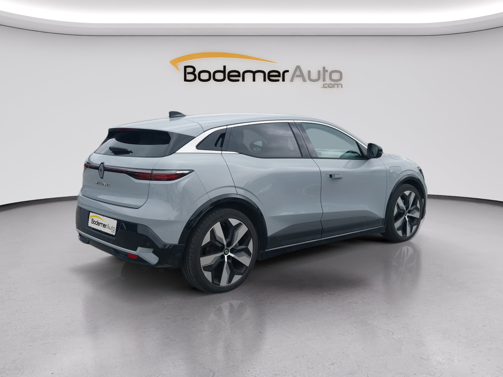 Vente en ligne Renault Megane E-Tech  EV60 220 ch super charge au prix de 25 990 €