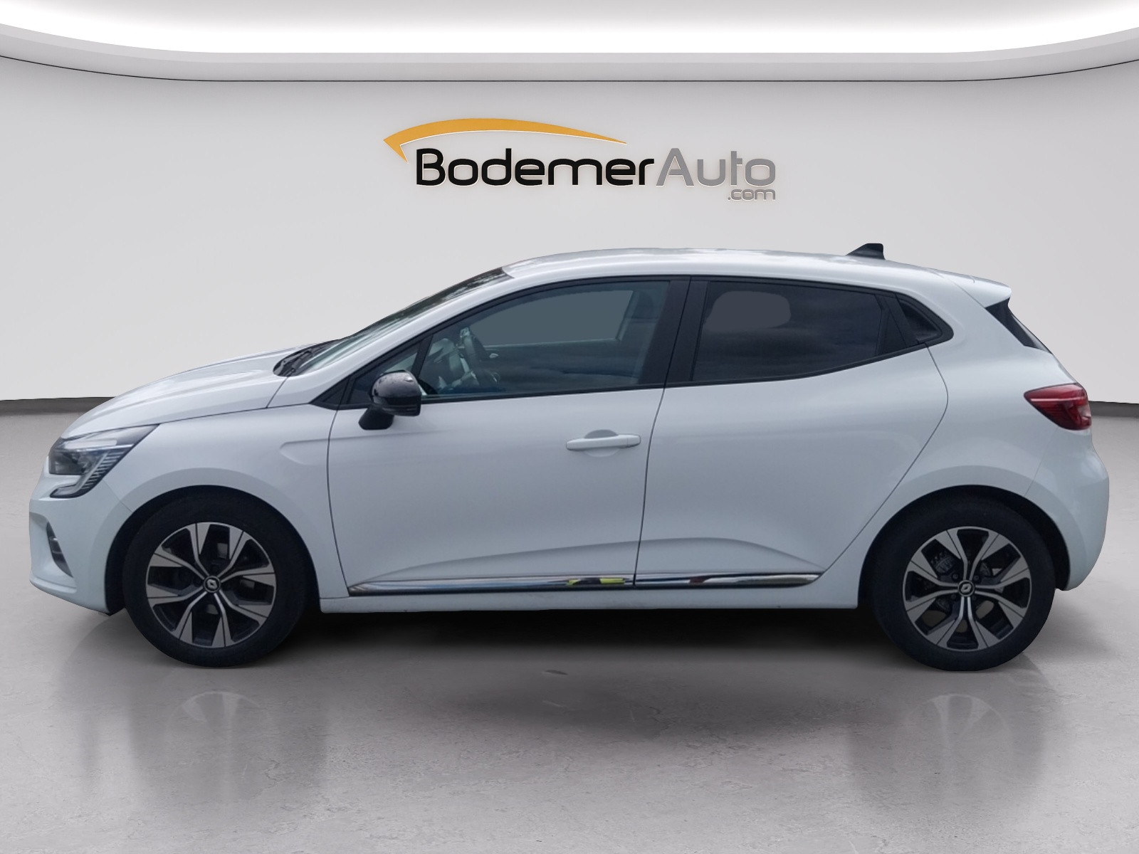 Vente en ligne Renault Clio 5 Clio TCe 100 GPL au prix de 13 990 €