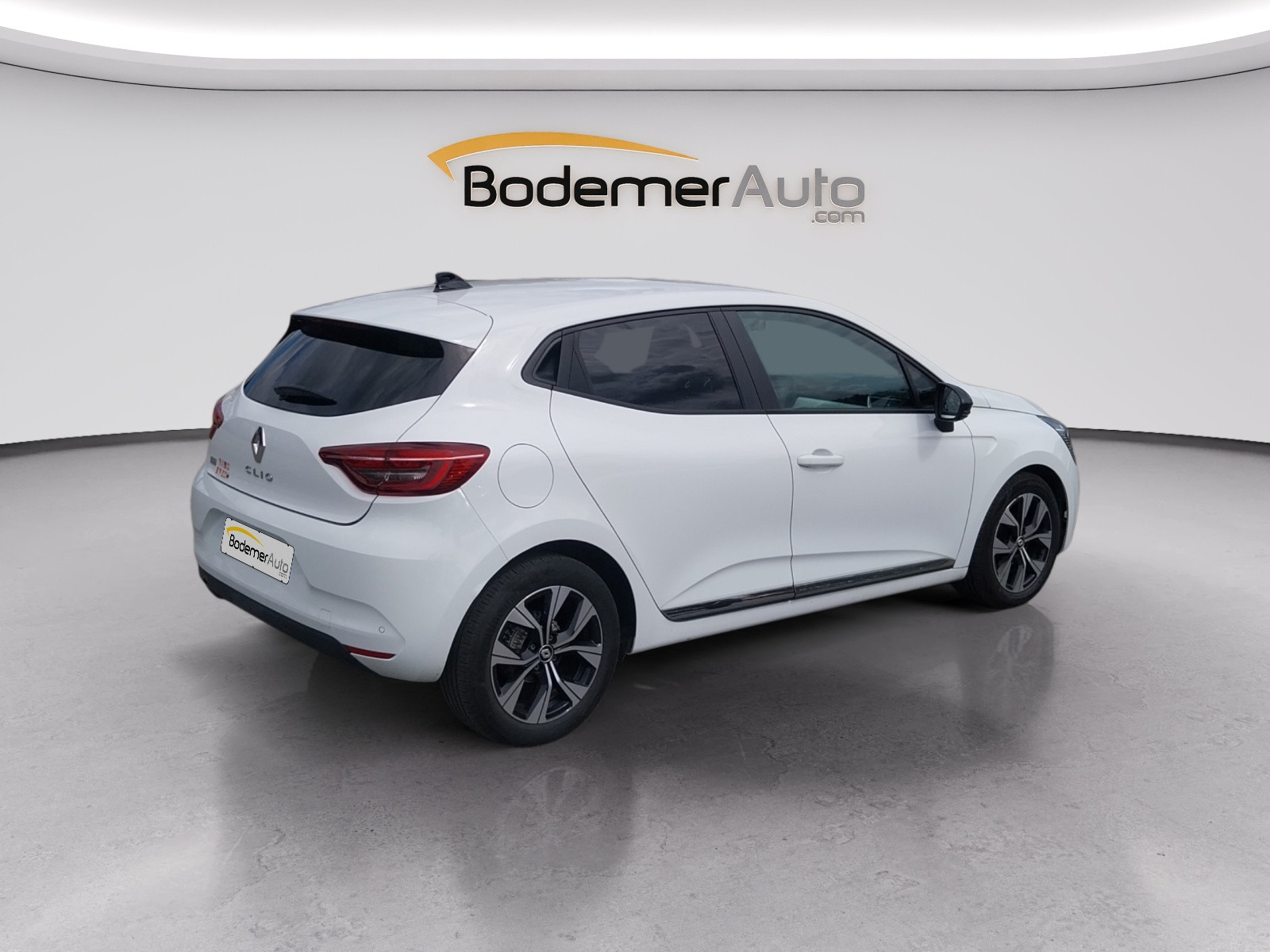 Vente en ligne Renault Clio 5 Clio TCe 100 GPL au prix de 13 990 €