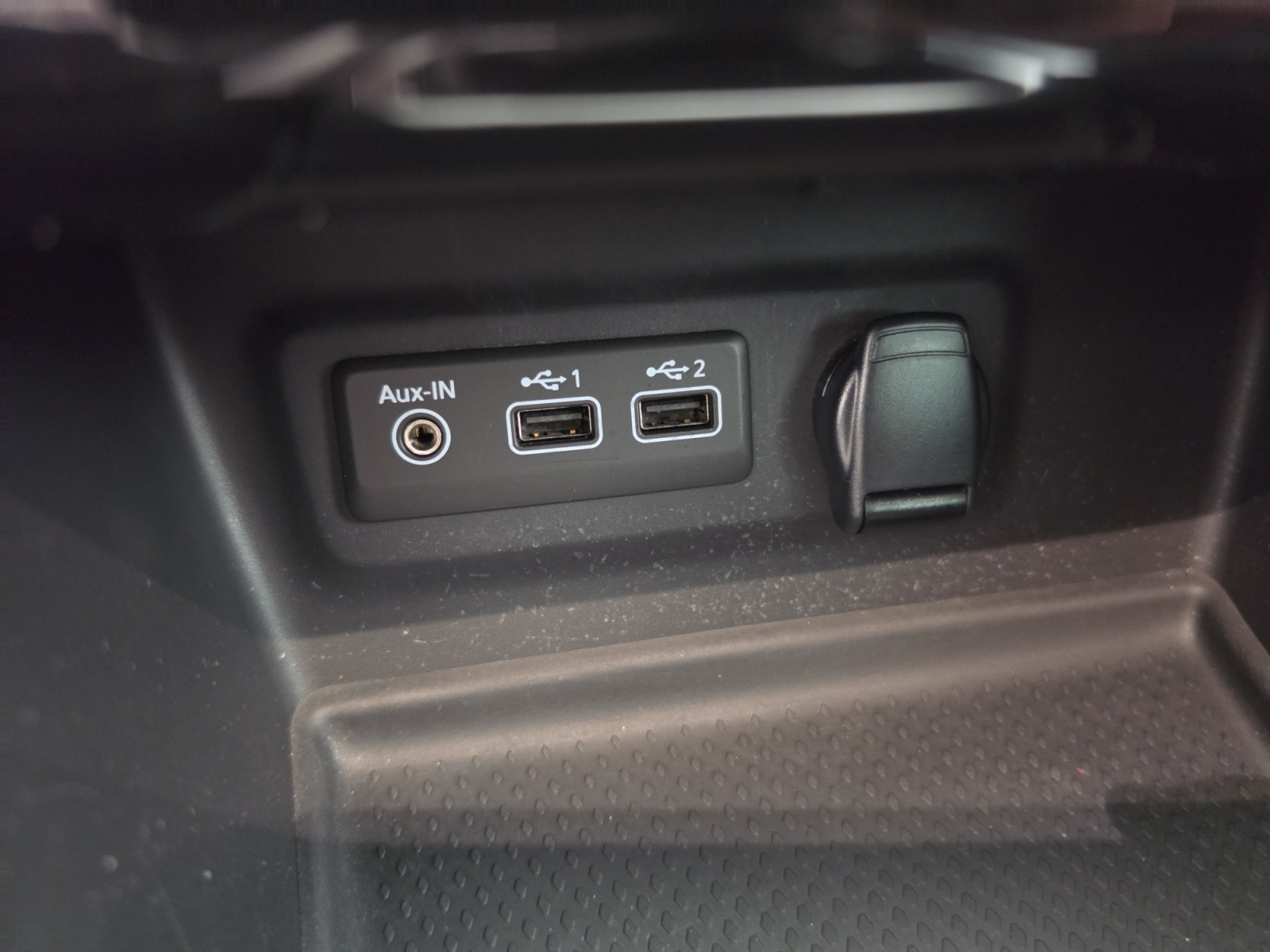 Vente en ligne Renault Megane 4  Blue dCi 115 au prix de 19 990 €