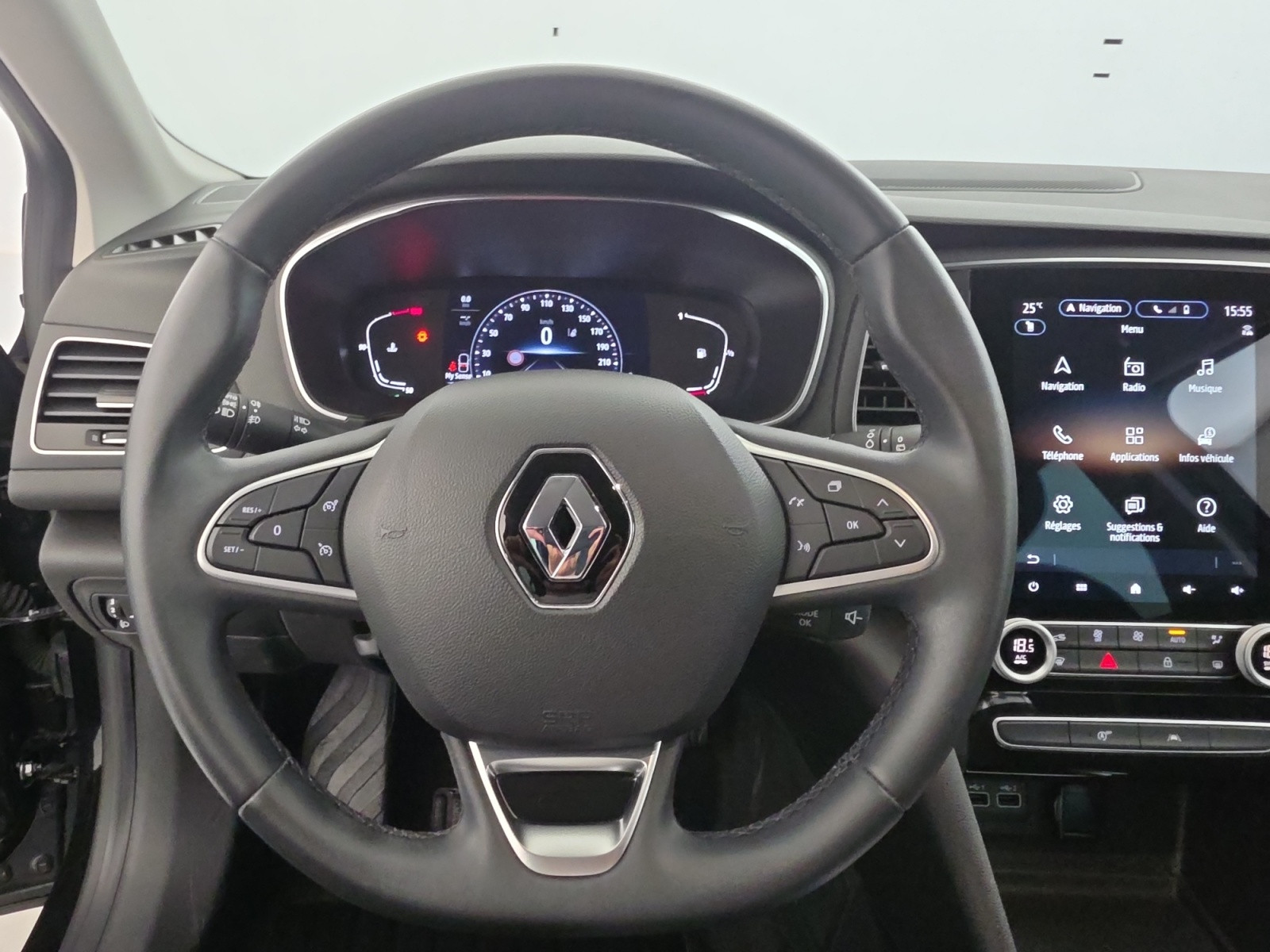 Vente en ligne Renault Megane 4  Blue dCi 115 au prix de 19 990 €