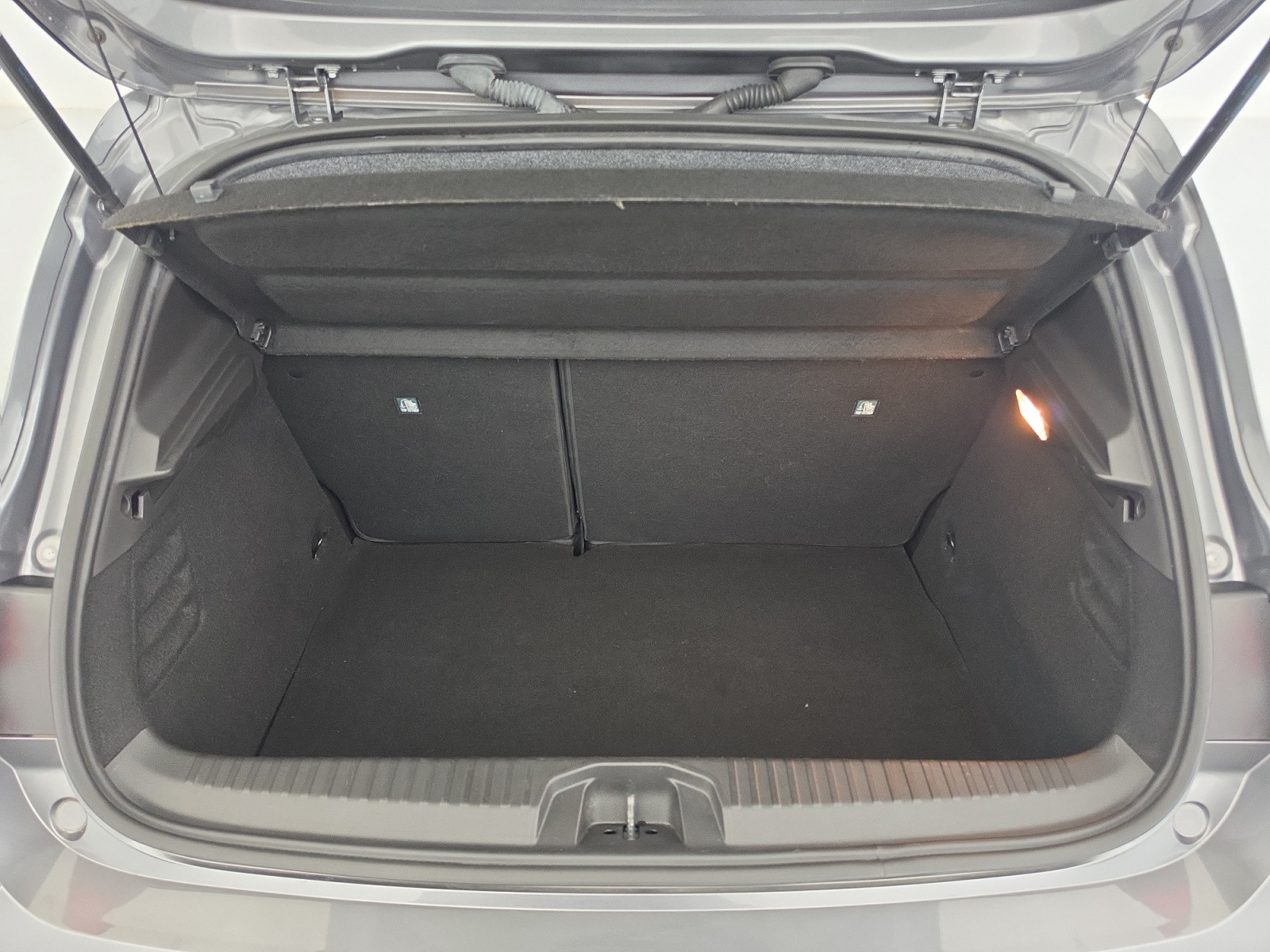 Vente en ligne Renault Clio 5 Clio E-Tech full hybrid 145 au prix de 16 490 €