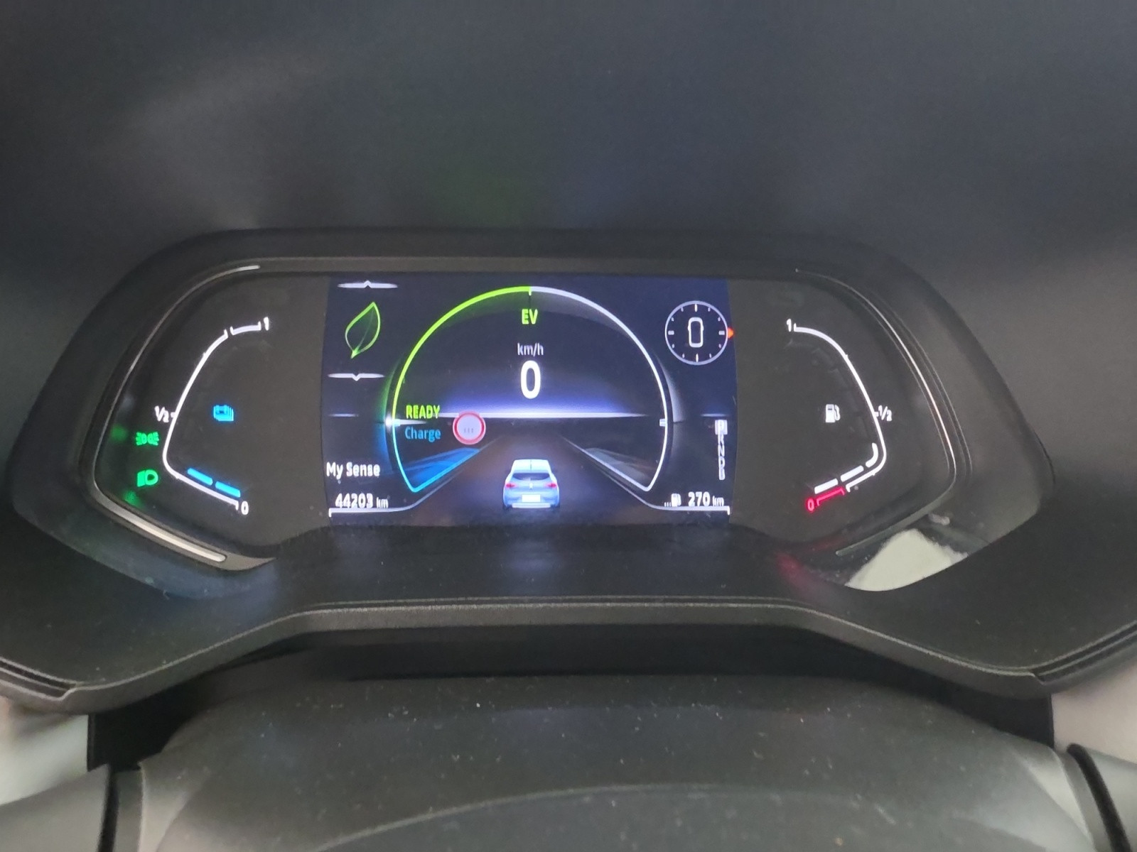 Vente en ligne Renault Clio 5 Clio E-Tech full hybrid 145 au prix de 16 490 €