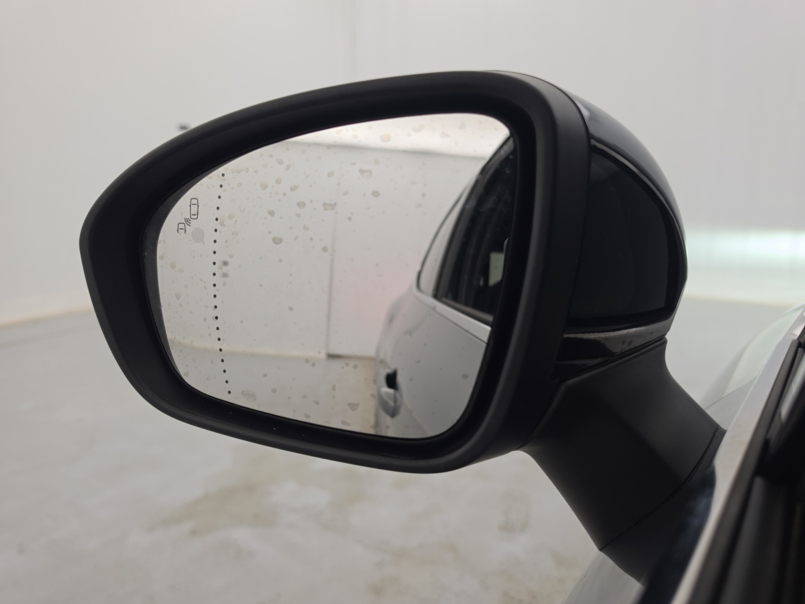 Vente en ligne Renault Clio 5 Clio E-Tech full hybrid 145 au prix de 16 490 €