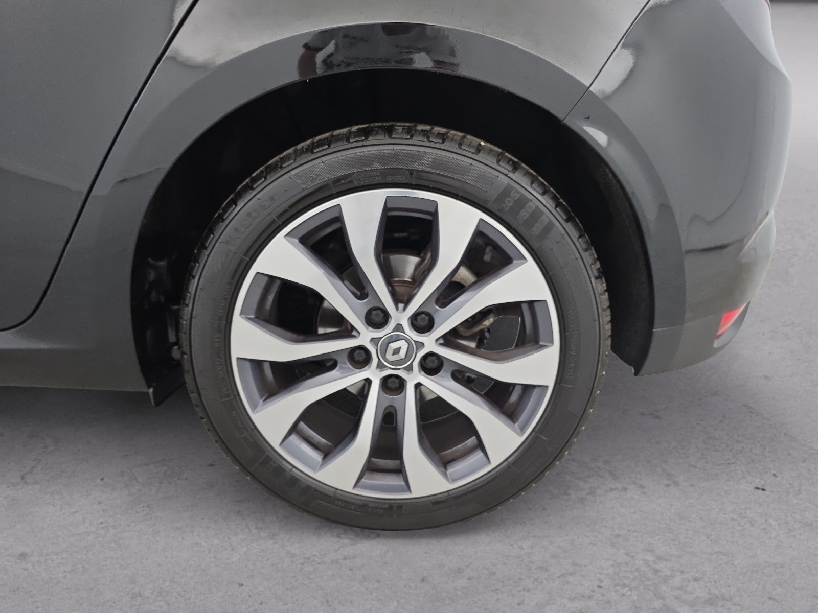 Vente en ligne Renault Megane 4  Blue dCi 115 au prix de 19 990 €