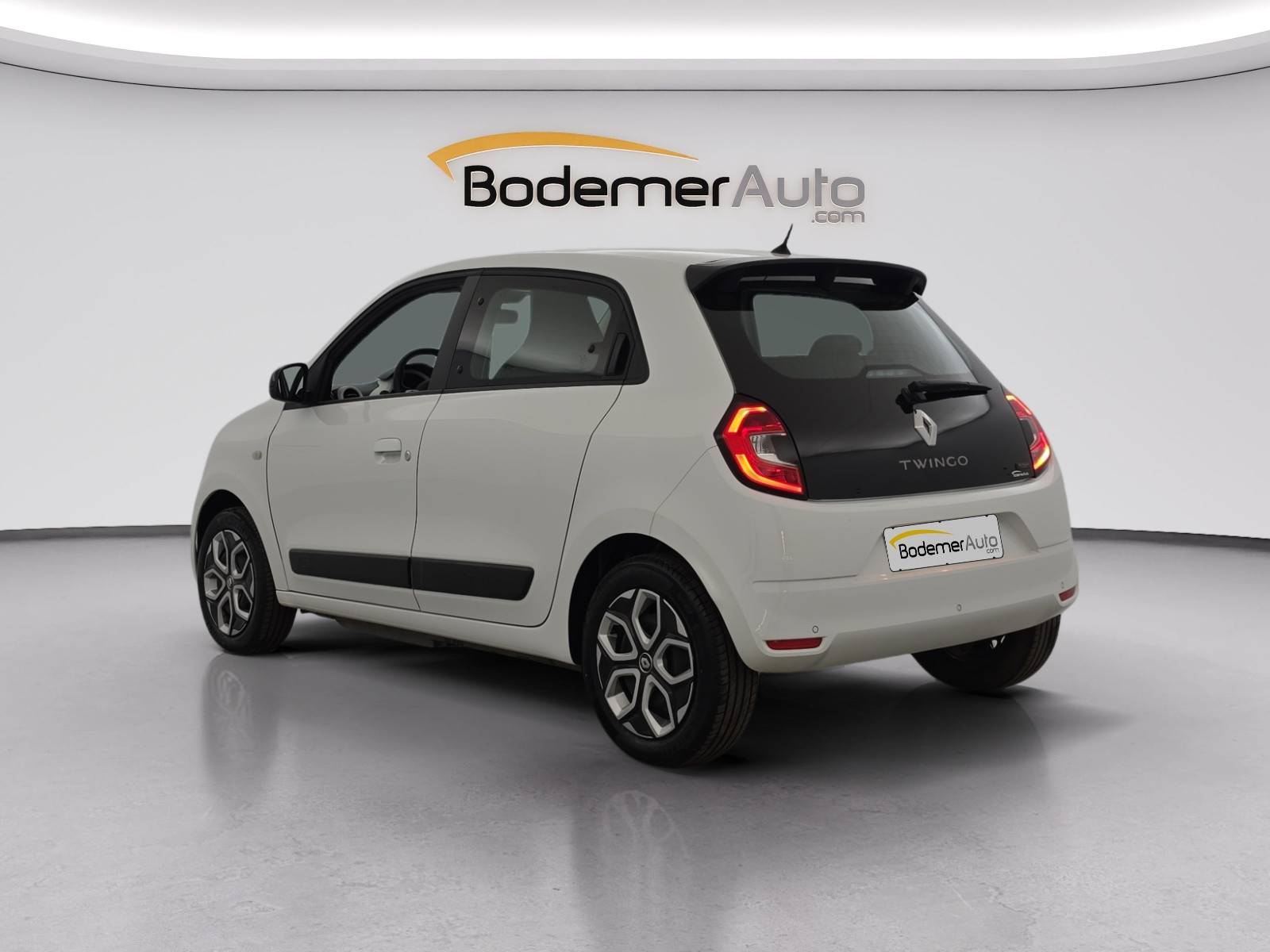 Vente en ligne Renault Twingo Electrique Twingo III E-Tech au prix de 13 290 €