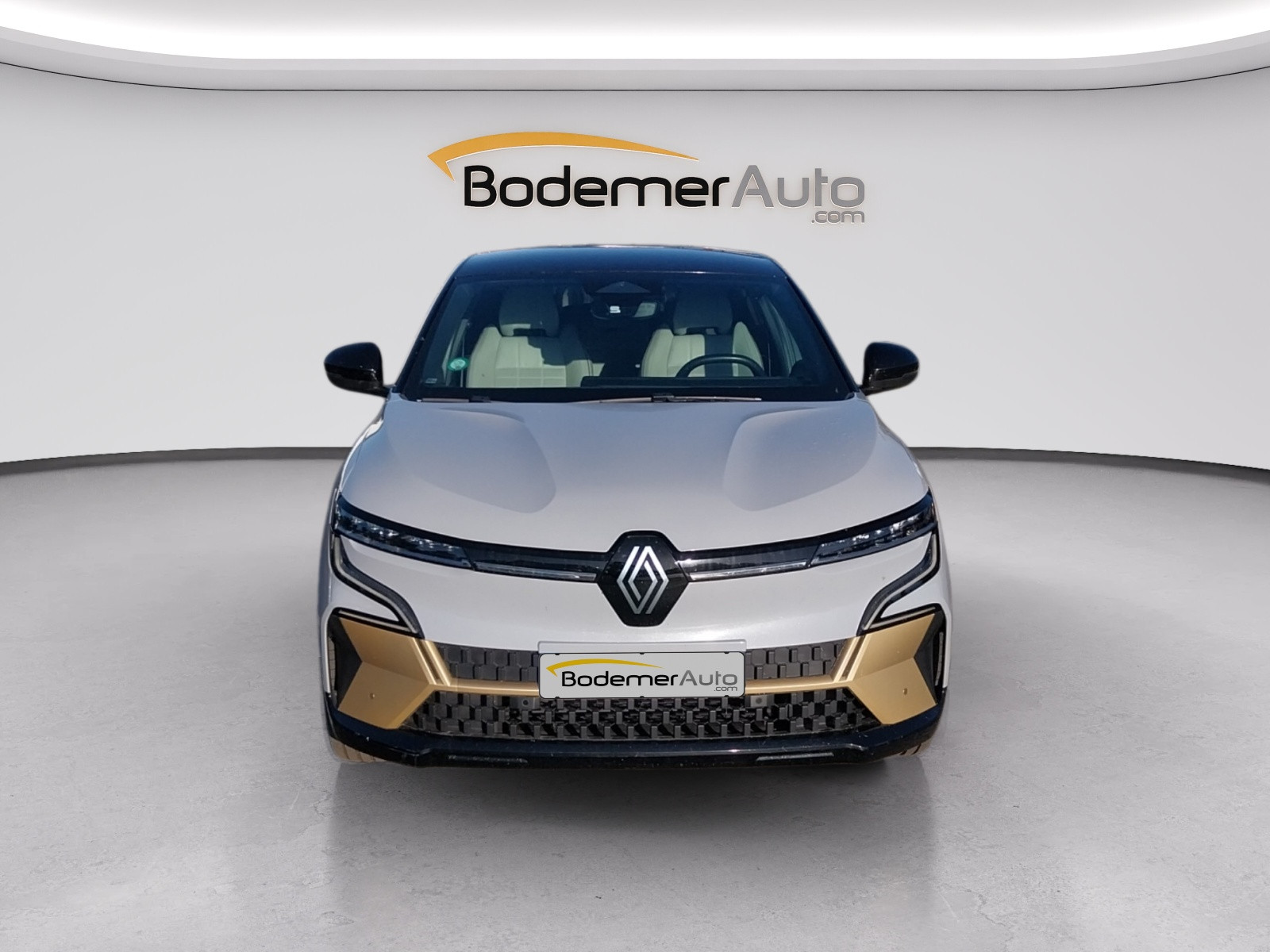 Vente en ligne Renault Megane E-Tech  EV60 220 ch super charge au prix de 26 990 €