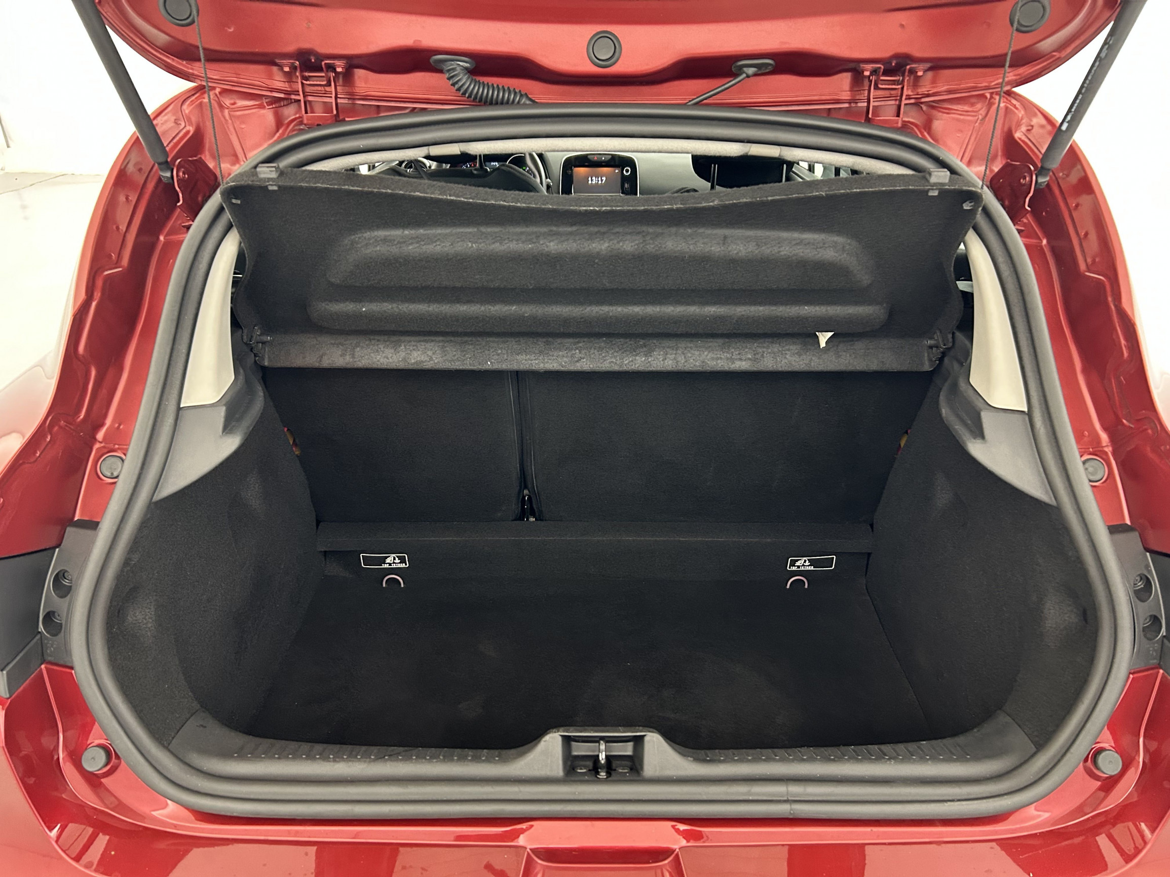 Vente en ligne Renault Clio 4 Clio TCe 90 au prix de 8 990 €