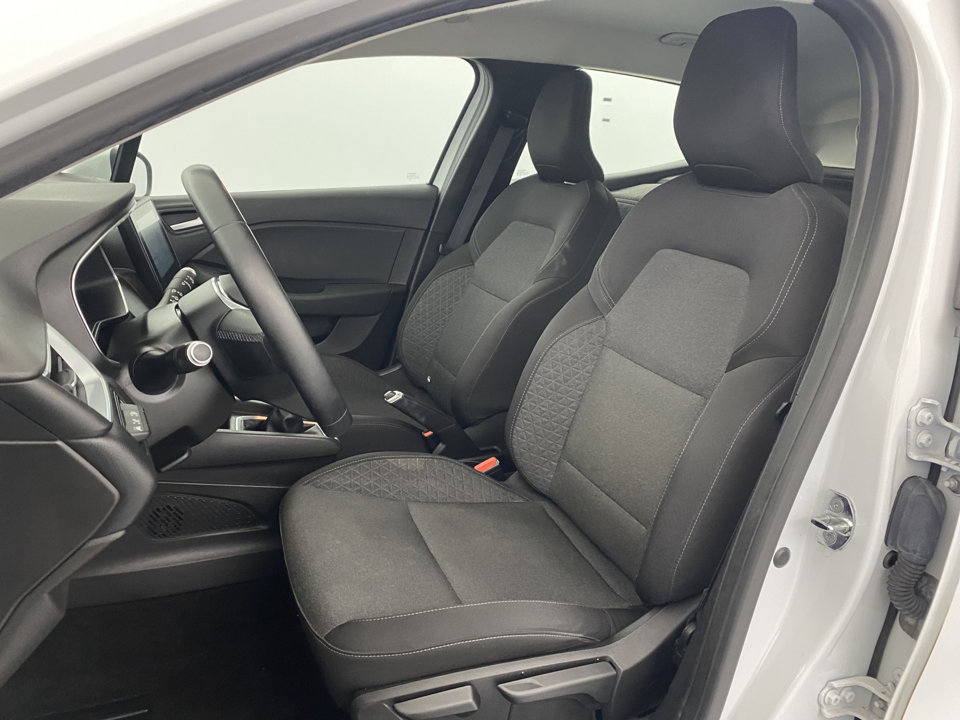 Vente en ligne Renault Clio 5 Clio Blue dCi 85 au prix de 11 670 €