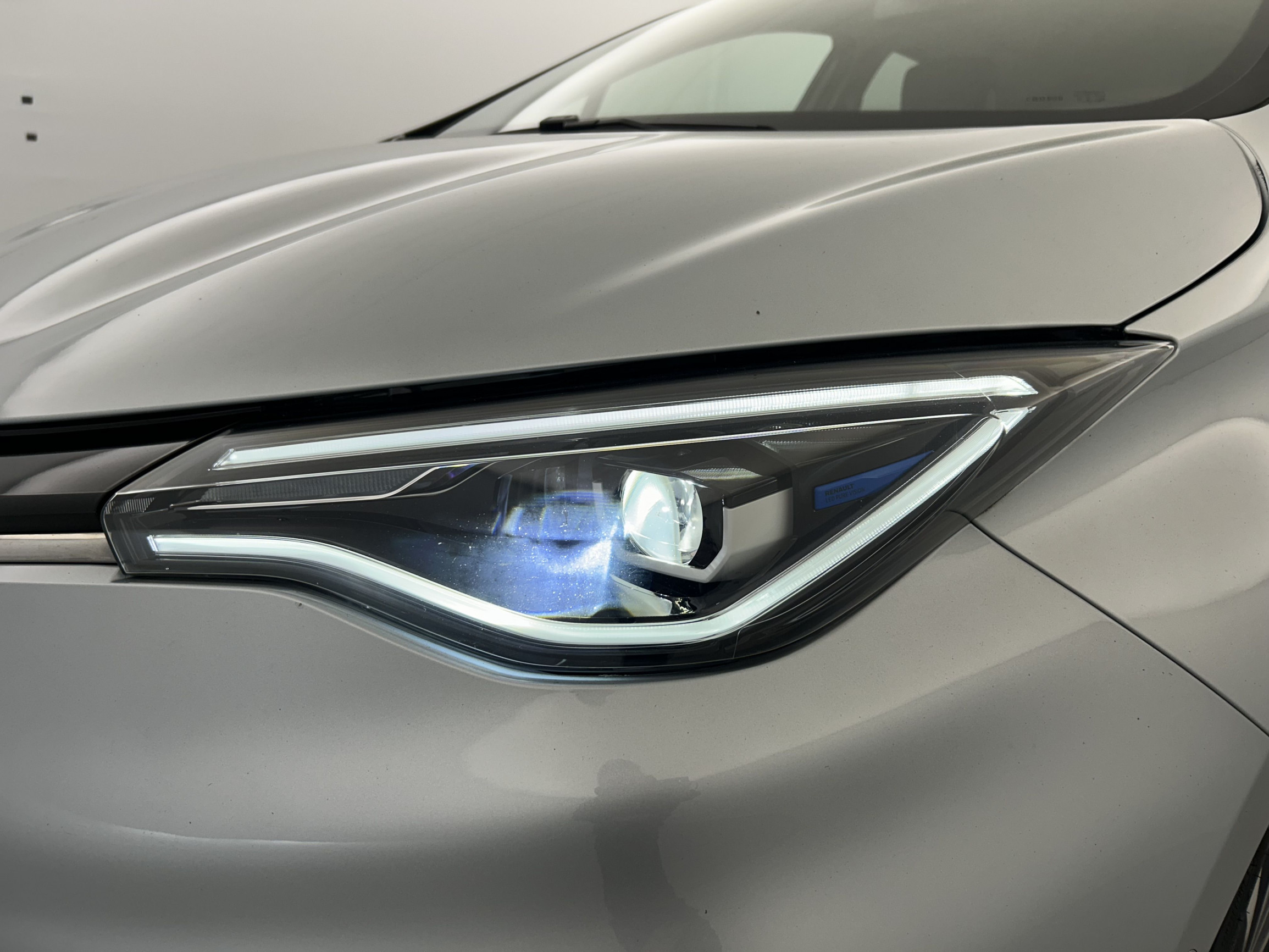 Vente en ligne Renault Zoé Zoe R110 Achat Intégral - 21C au prix de 13 990 €