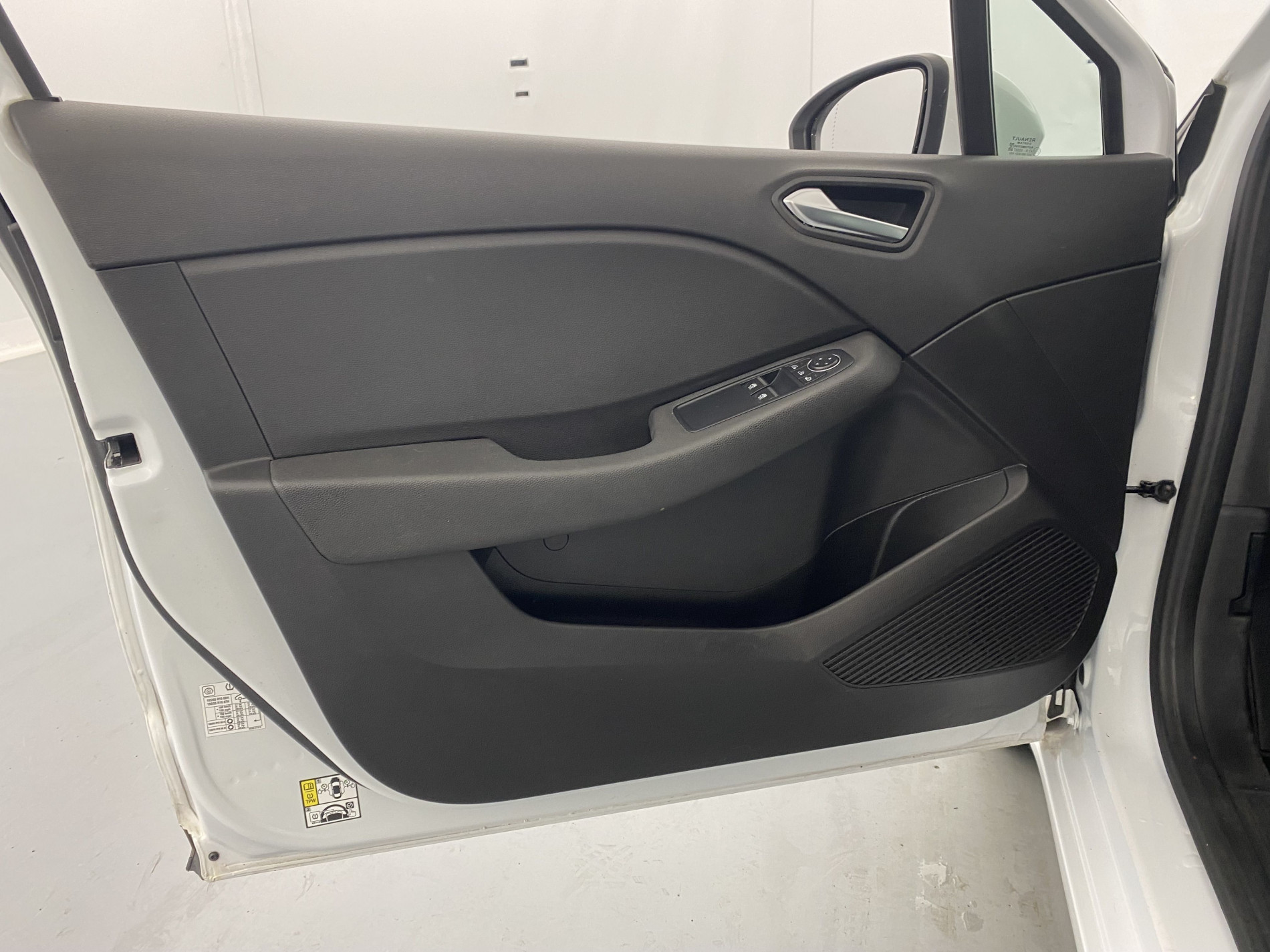 Vente en ligne Renault Clio 5 Clio Blue dCi 85 au prix de 11 670 €