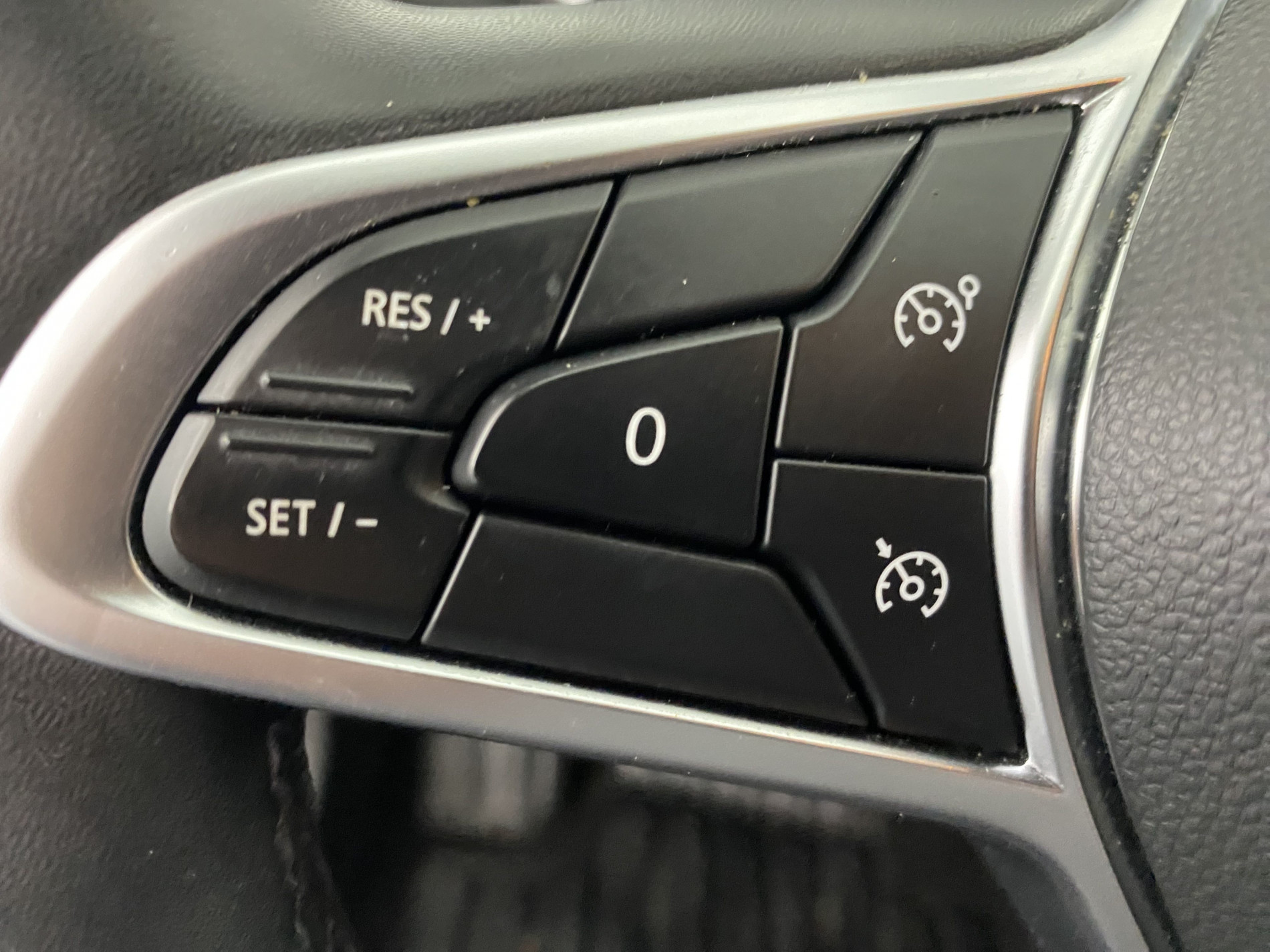 Vente en ligne Renault Clio 5 Clio Blue dCi 85 au prix de 11 670 €