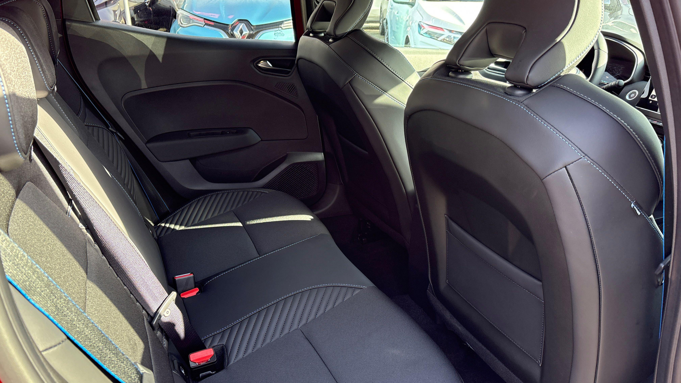 Vente en ligne Renault Clio 5 Clio TCe 90 ch GSR2 au prix de 21 290 €