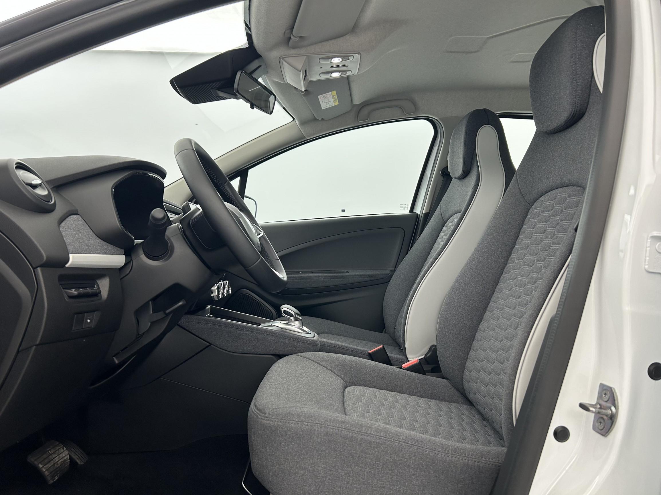 Vente en ligne Renault Zoé Zoe R110 - MY22 au prix de 17 290 €