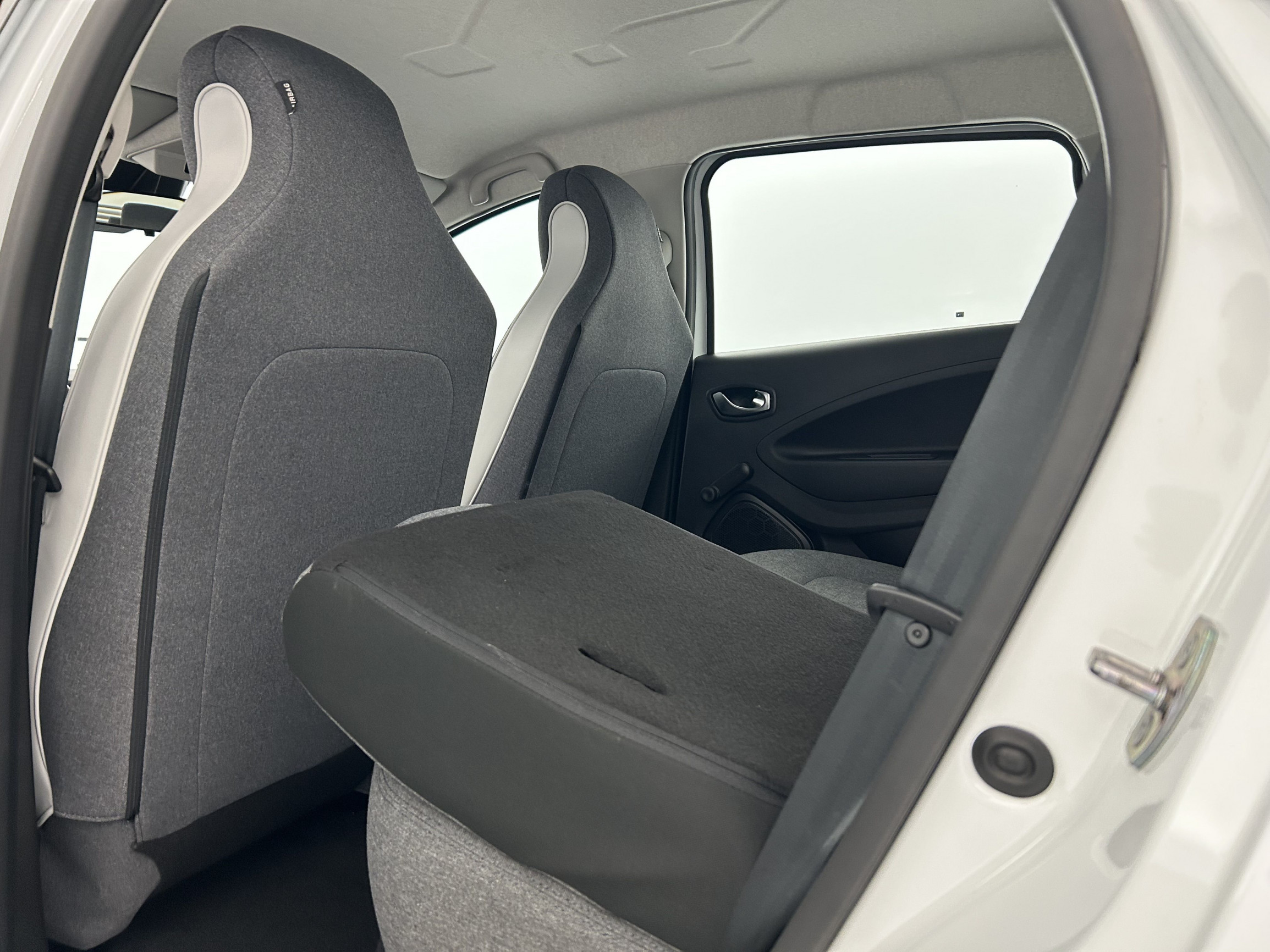 Vente en ligne Renault Zoé Zoe R110 - MY22 au prix de 17 290 €