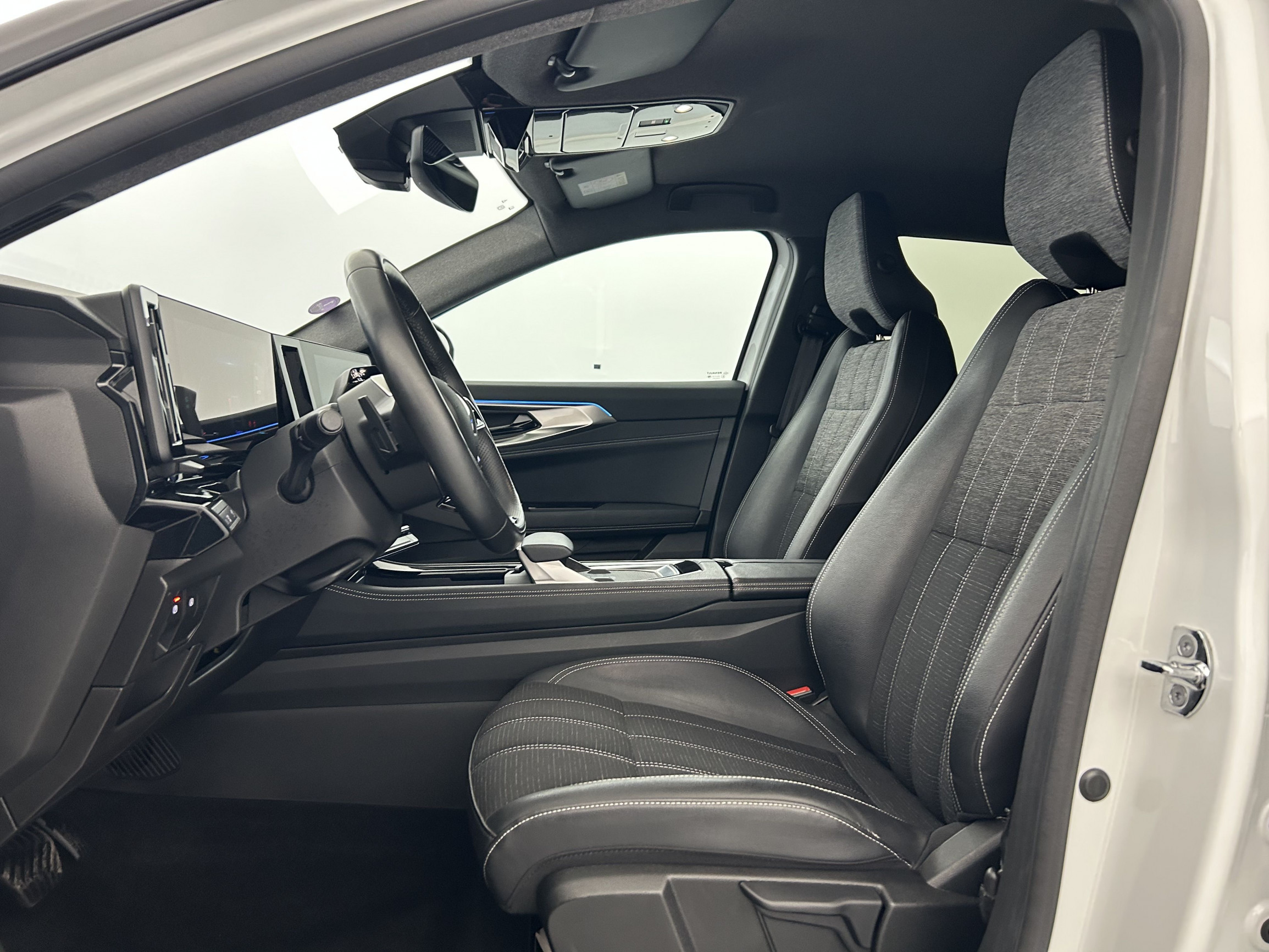 Vente en ligne Renault Austral  E-Tech hybrid 200 au prix de 28 290 €