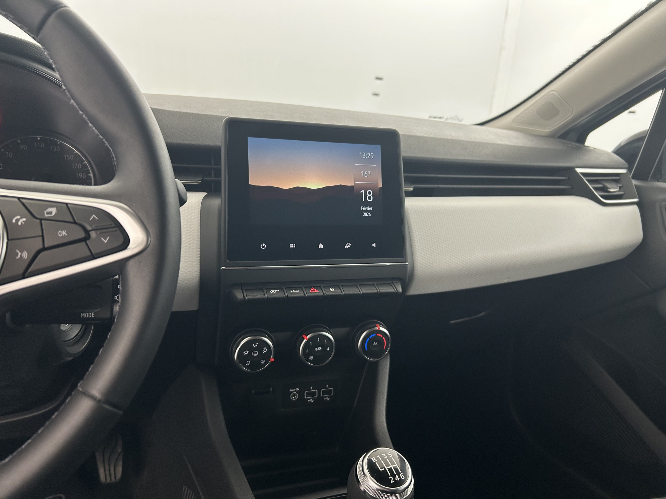 Vente en ligne Renault Clio 5 Clio TCe 100 GPL au prix de 14 890 €