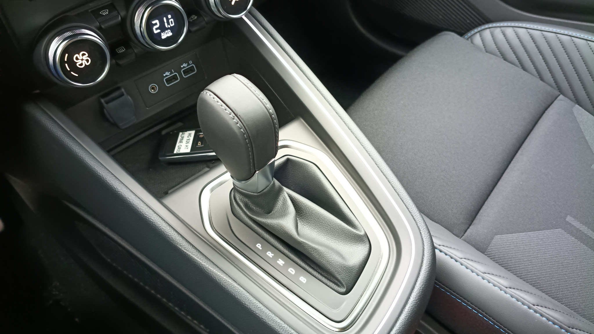 Vente en ligne Renault Clio 5 Clio E-Tech full hybrid 145 ch GSR2 au prix de 29 250 €