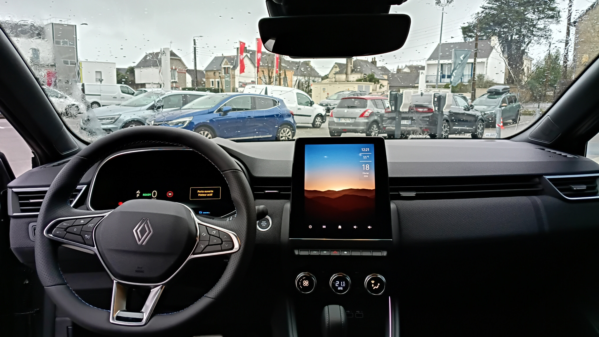 Vente en ligne Renault Clio 5 Clio E-Tech full hybrid 145 ch GSR2 au prix de 29 250 €