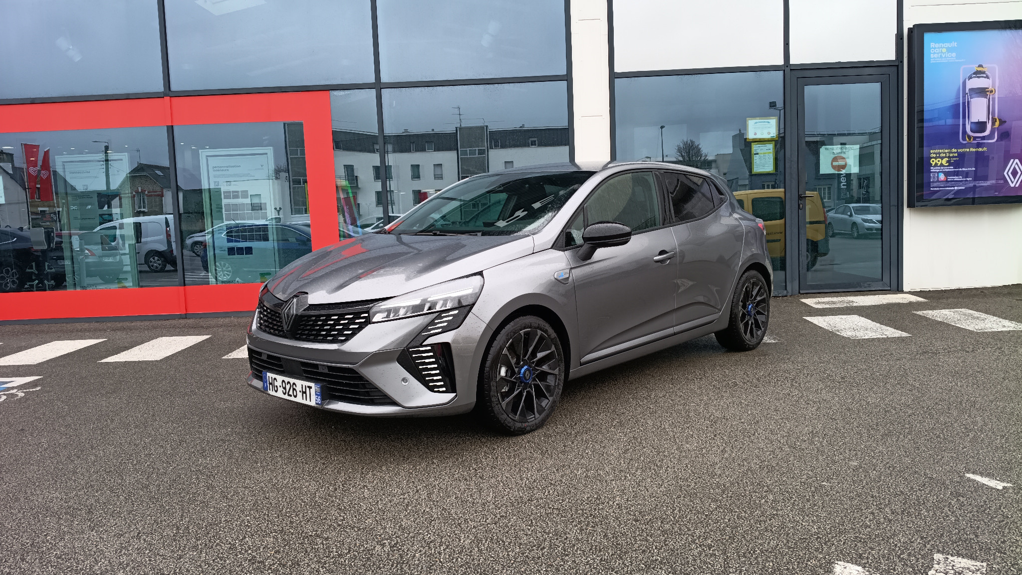 Vente en ligne Renault Clio 5 Clio E-Tech full hybrid 145 ch GSR2 au prix de 29 250 €