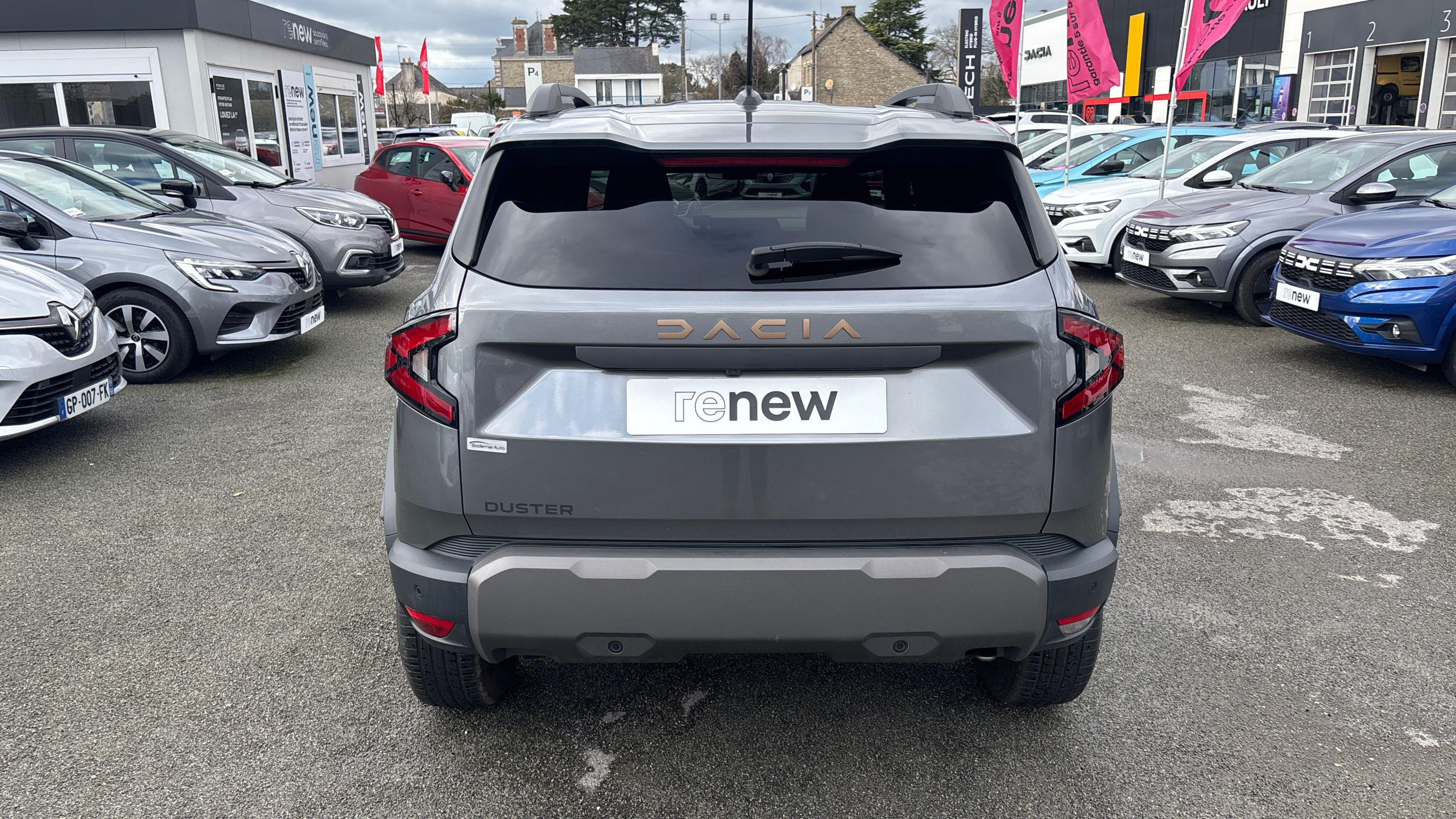 Vente en ligne Dacia Duster  Mild Hybrid 130 au prix de 24 590 €