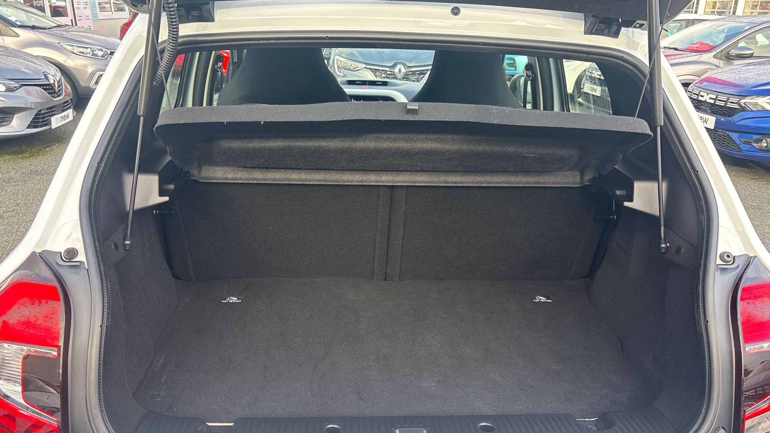 Vente en ligne Renault Twingo 3  SCe 65 - 21 au prix de 12 490 €