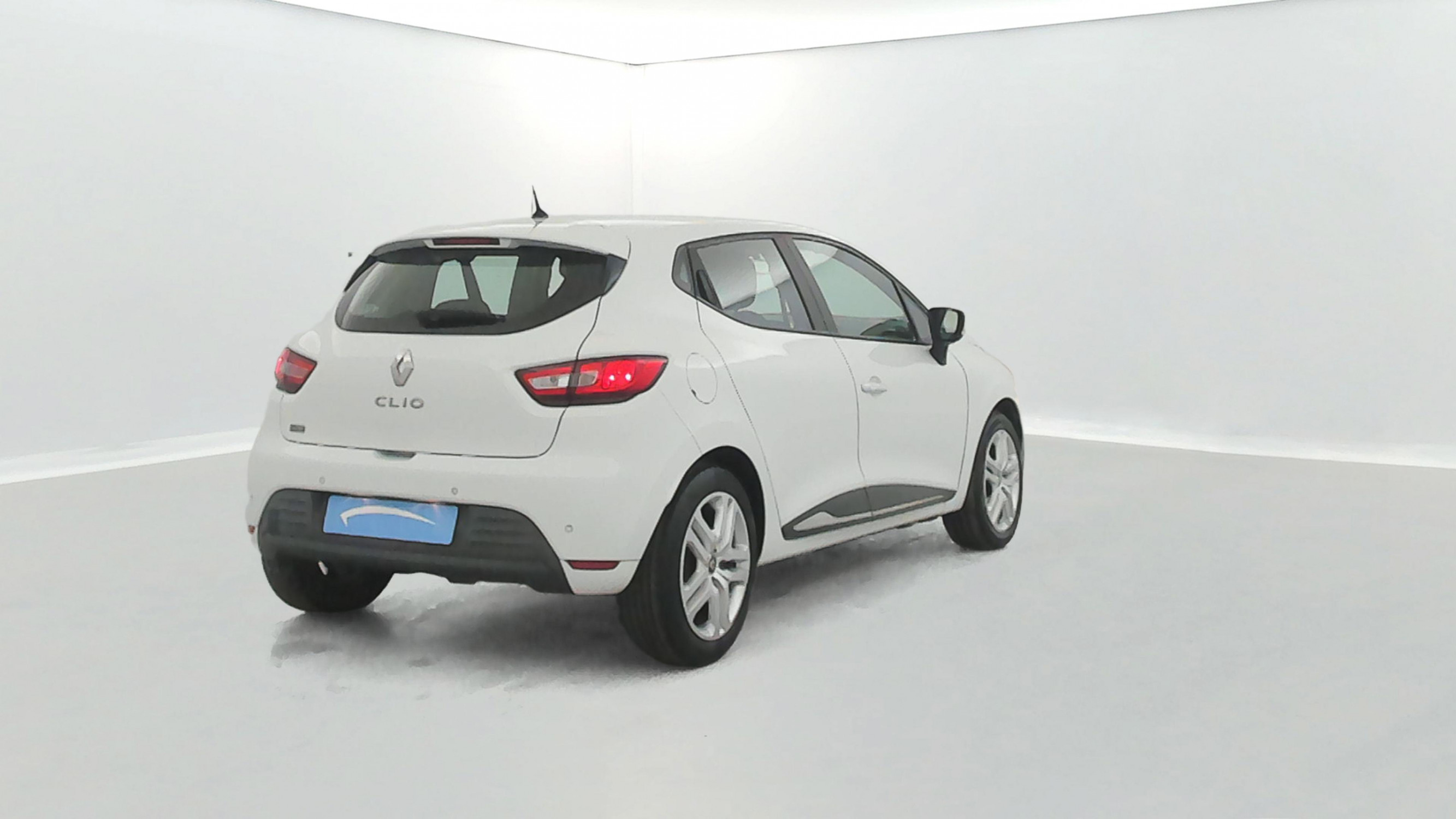 Vente en ligne Renault Clio 4 Clio dCi 75 Energy au prix de 10 970 €