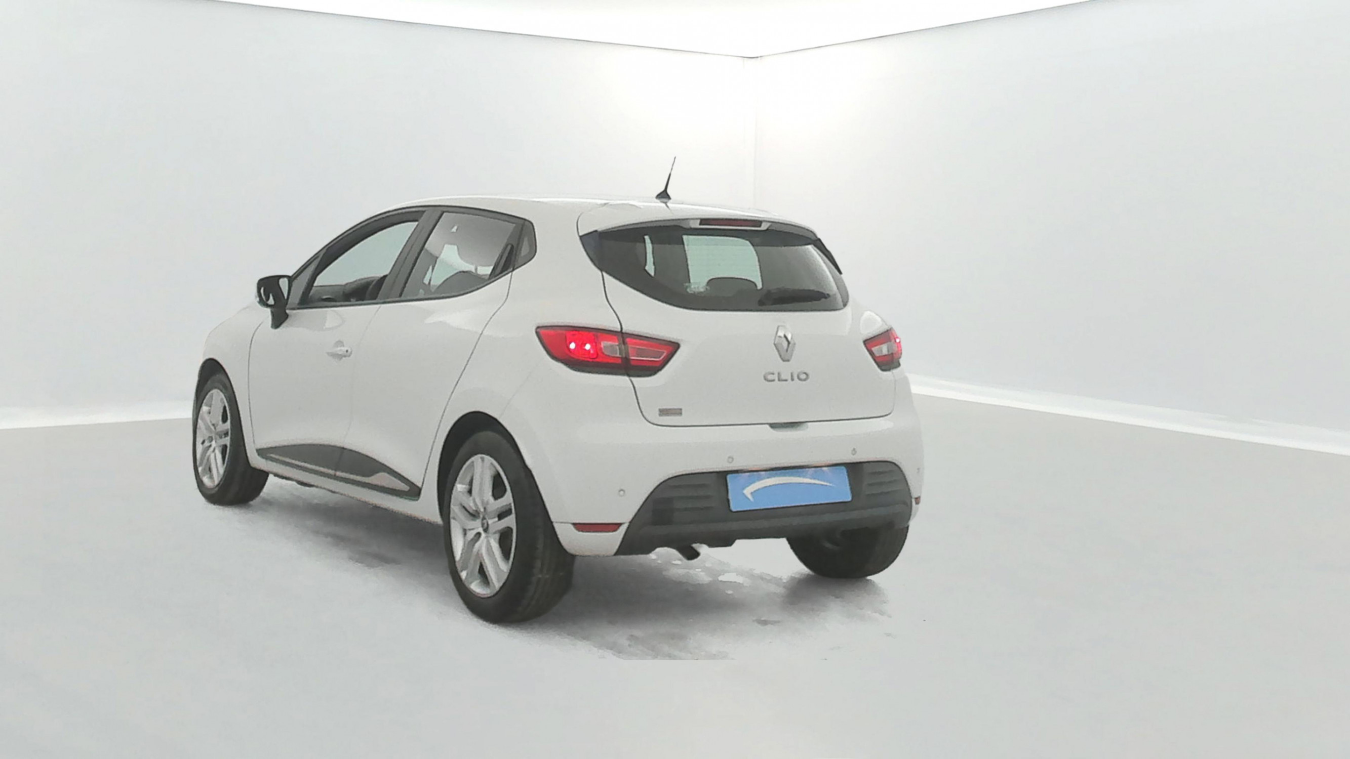 Vente en ligne Renault Clio 4 Clio dCi 75 Energy au prix de 10 970 €