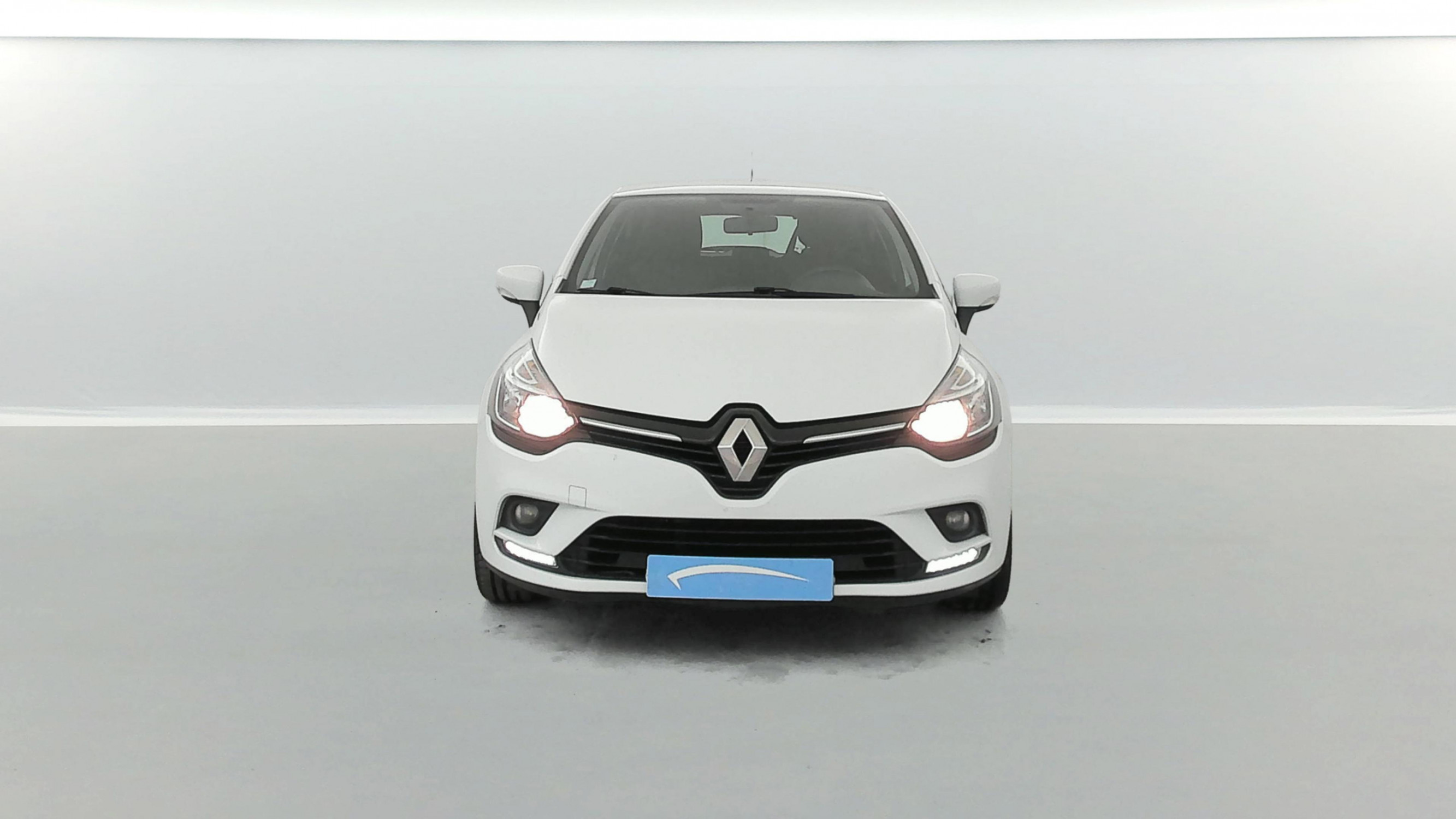 Vente en ligne Renault Clio 4 Clio dCi 75 Energy au prix de 10 970 €