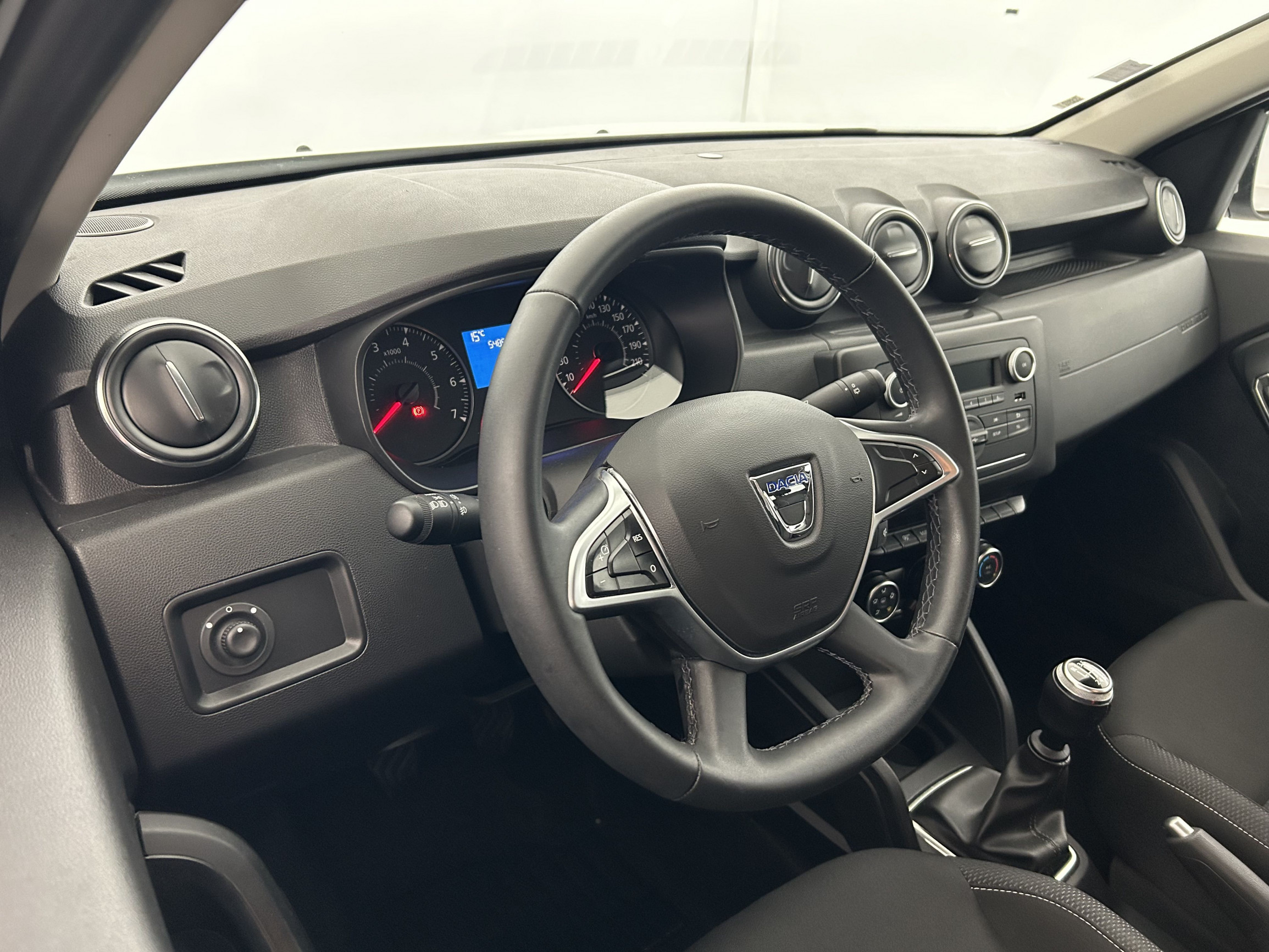 Vente en ligne Dacia Duster  Blue dCi 115 4x2 E6U au prix de 16 990 €