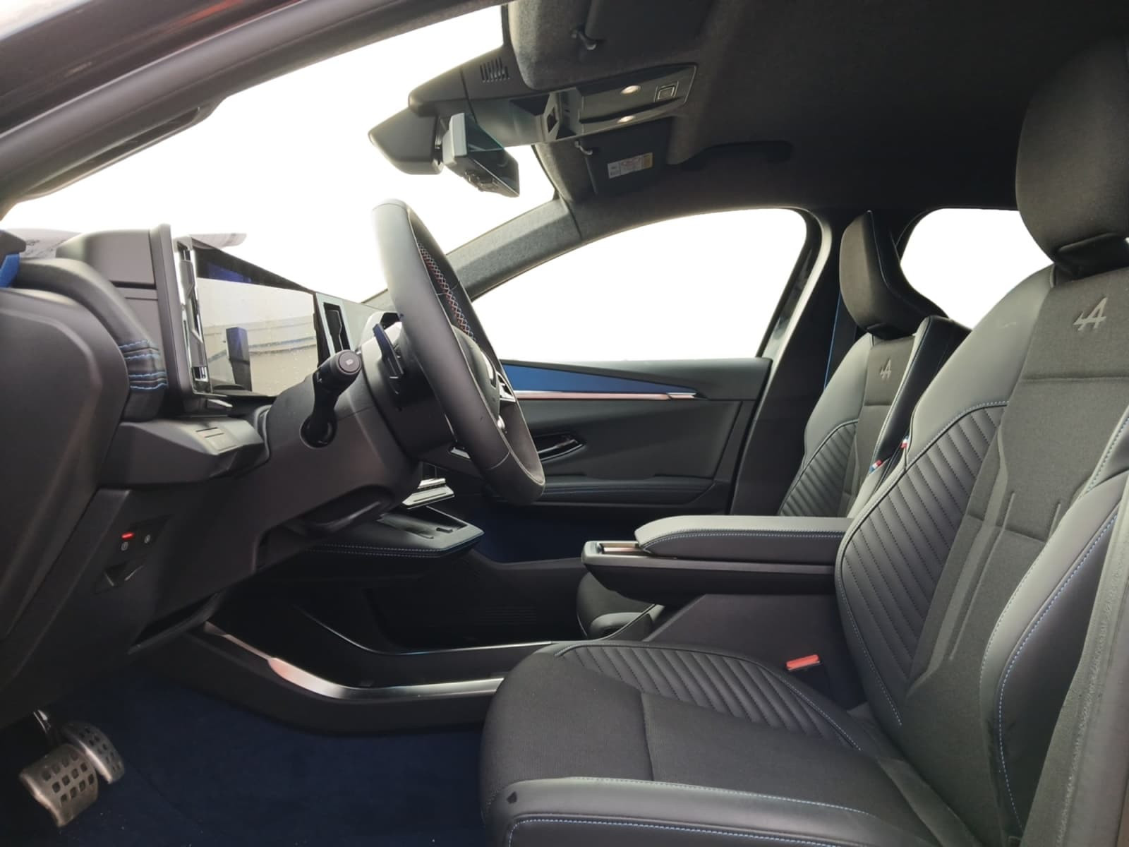 Vente en ligne Renault Scenic E-Tech  220 ch grande autonomie au prix de 39 590 €