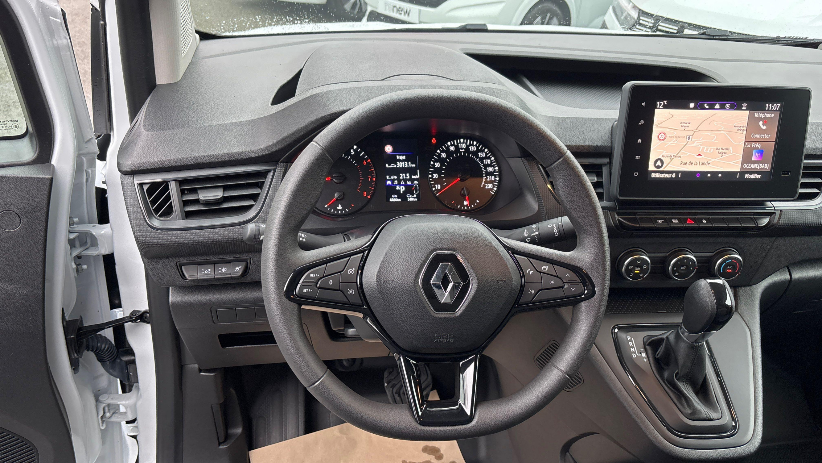 Vente en ligne Renault Kangoo Van  TCE 130 EDC au prix de 21 470 €